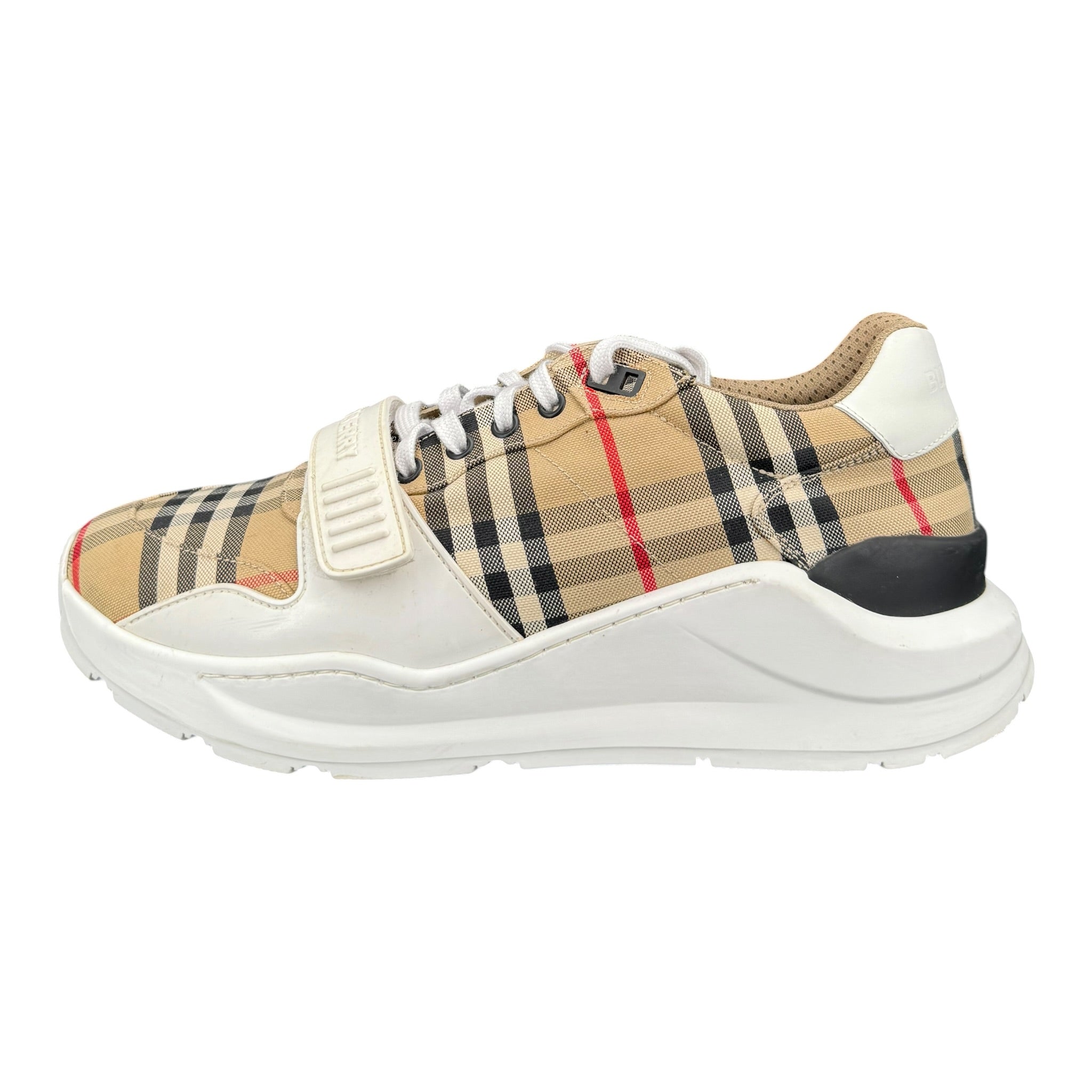 Burberry Sneakers (44EU)