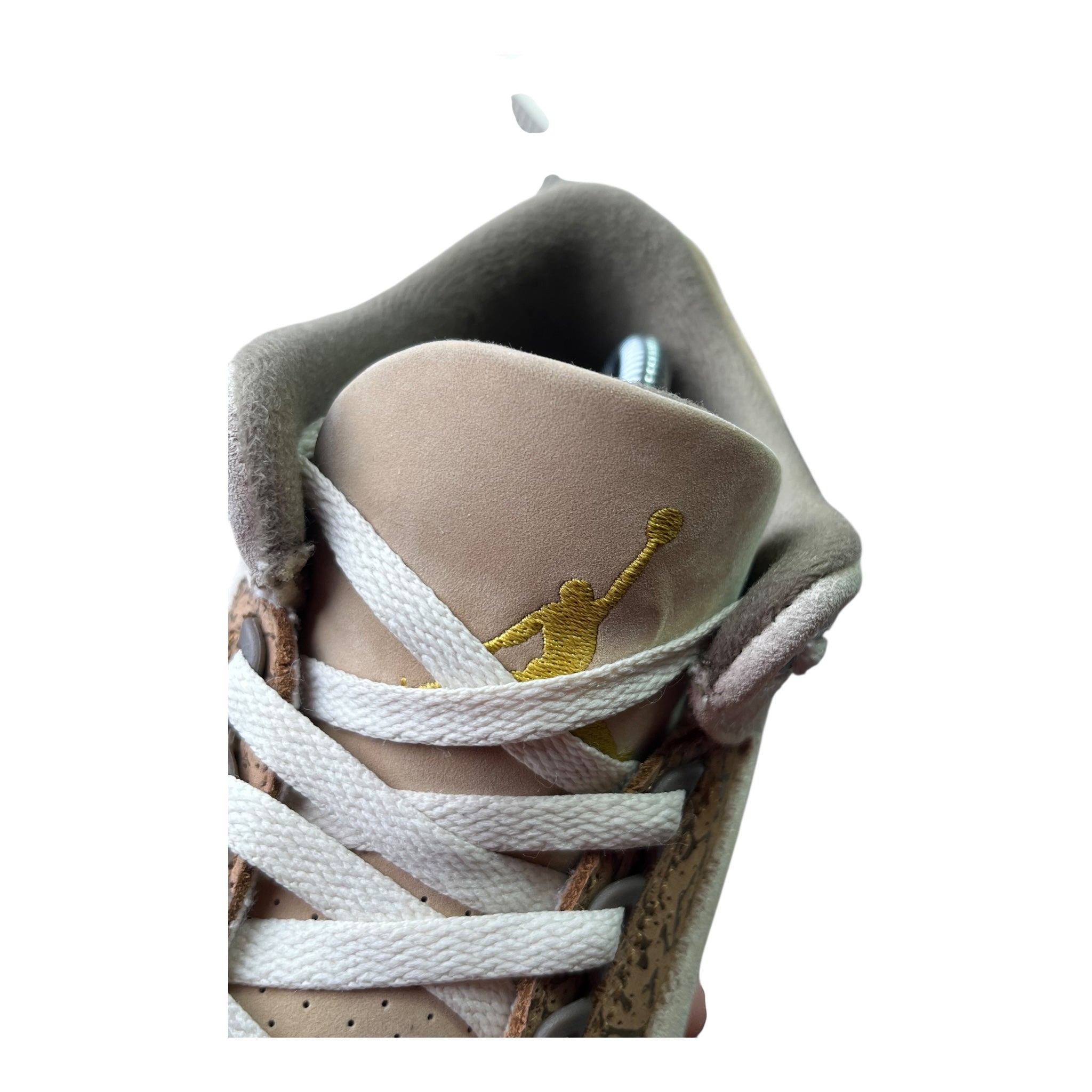 Jordan 3 Retro Palomino (44EU)