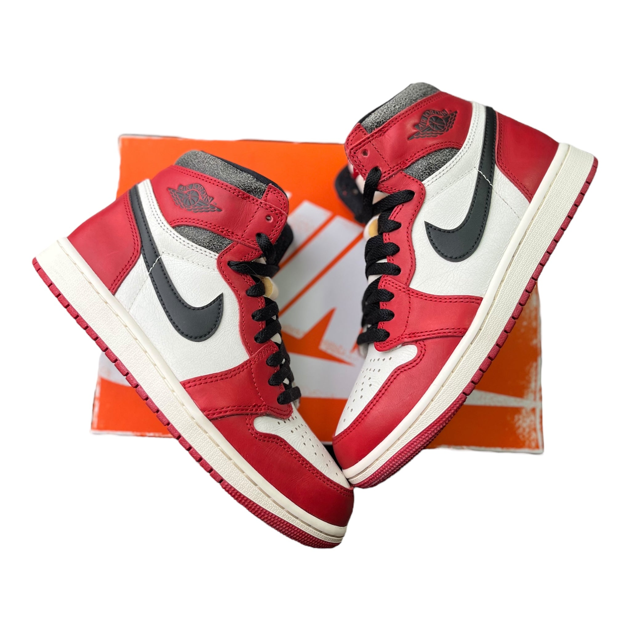 Jordan 1 Retro High OG Lost And Found (40EU)