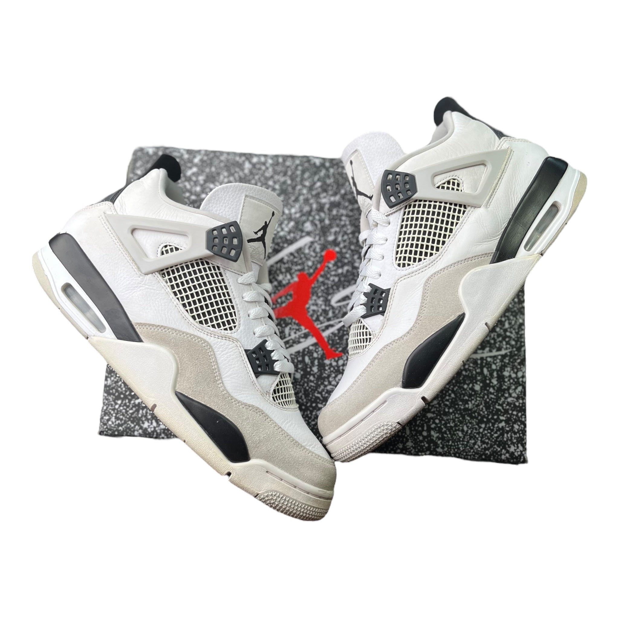 Jordan 4 Retro Military Black (46EU)