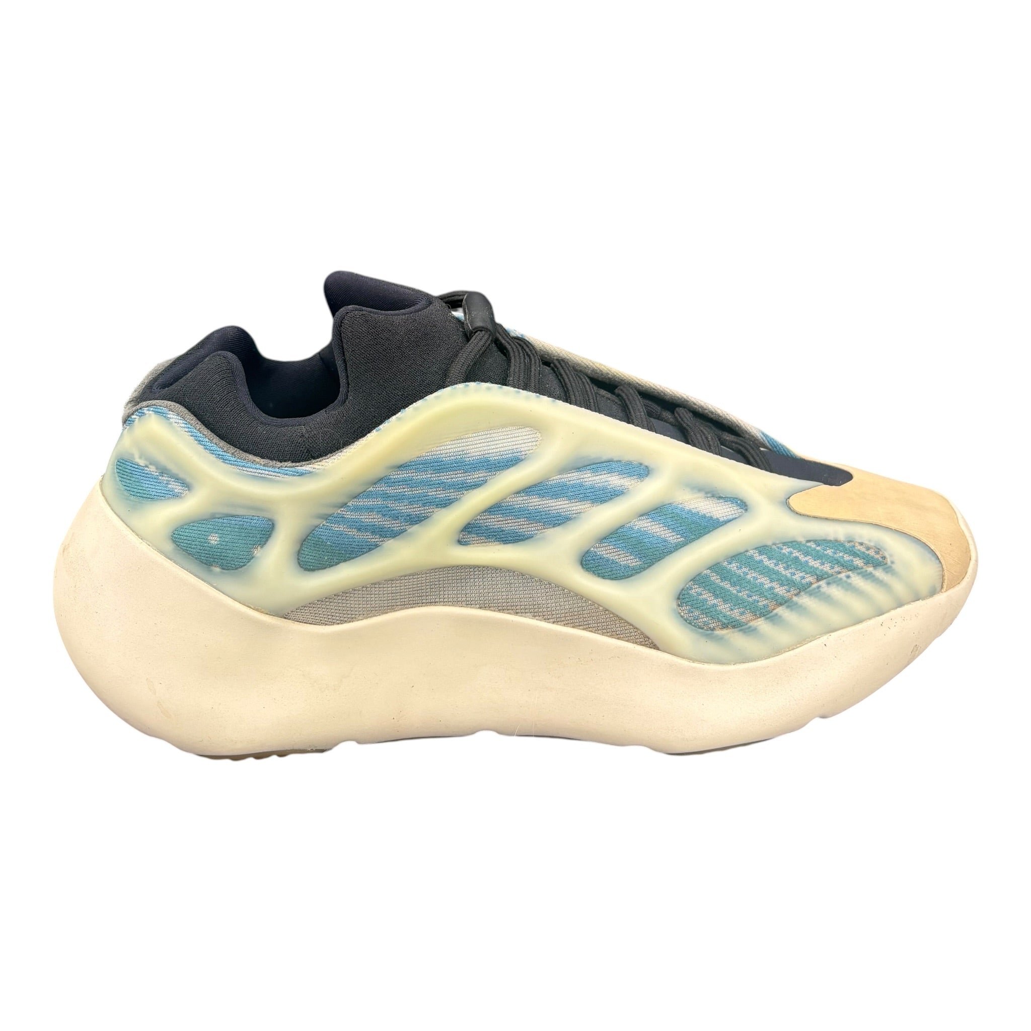 Yeezy 700 V3 (43EU)