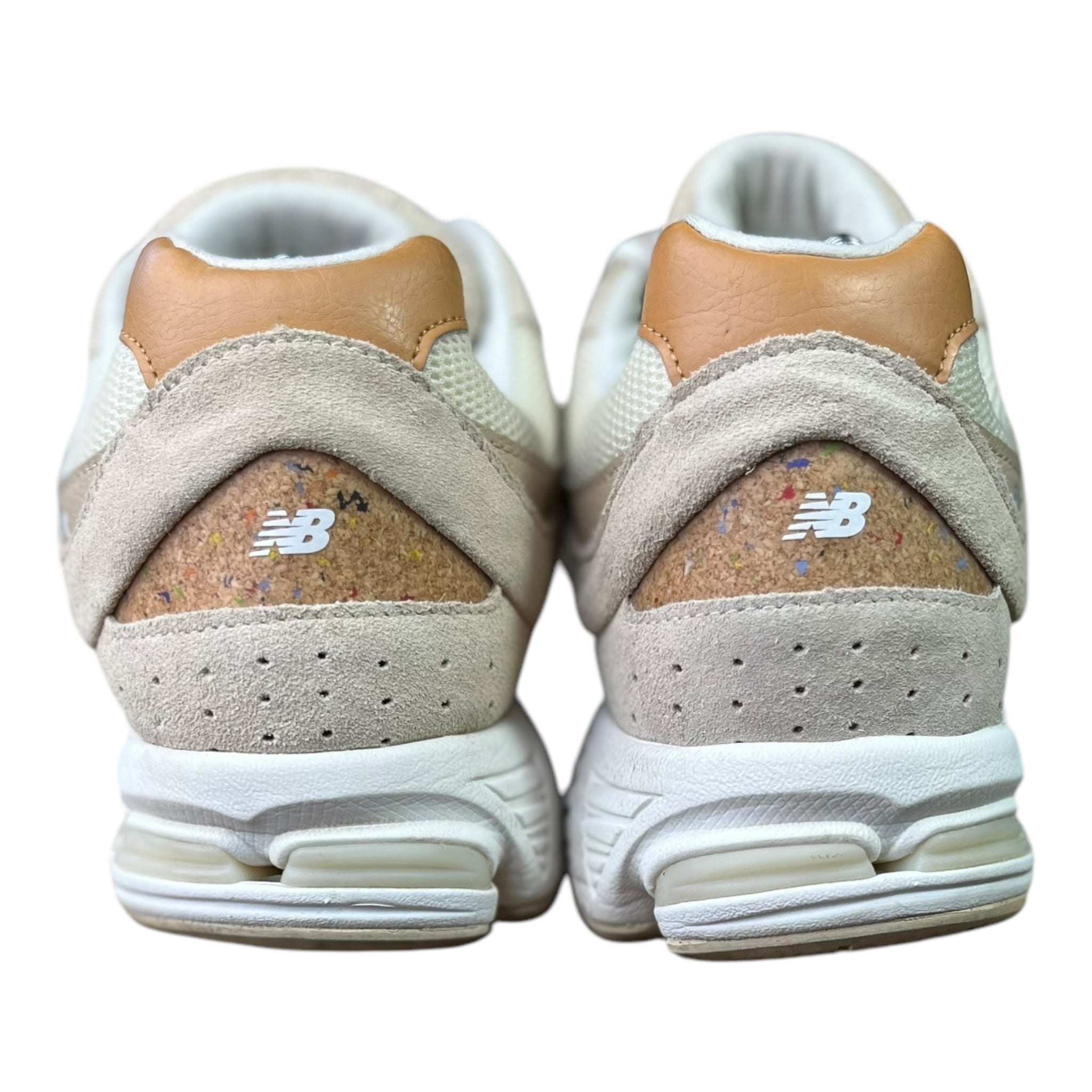 New Balance 2002R Sandstone (45EU)