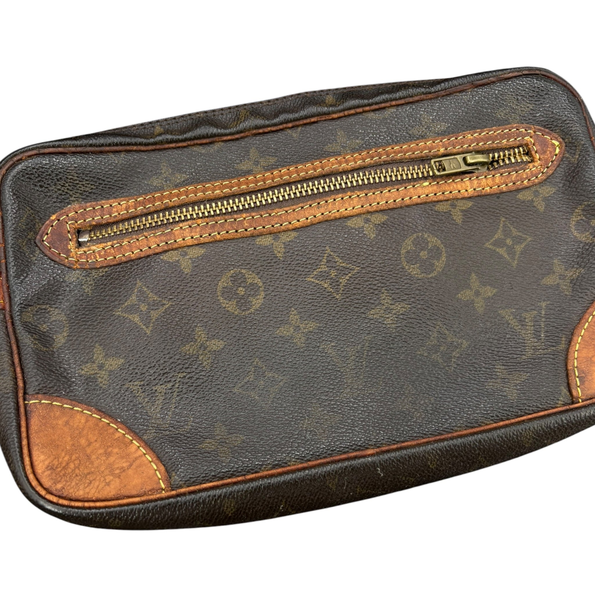 Louis Vuitton Clutch