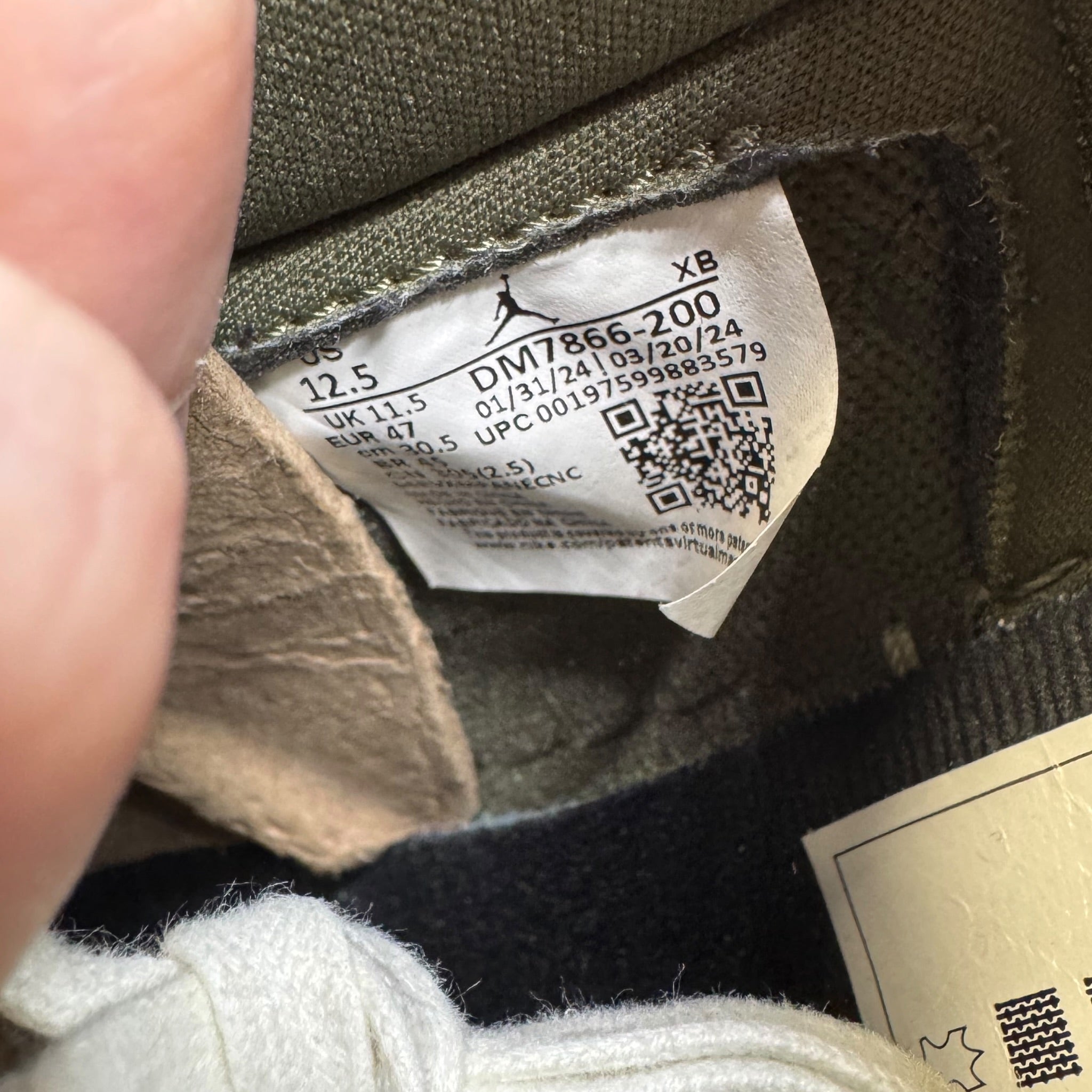 Jordan One Low Travis Scott Medium Olive (47EU)