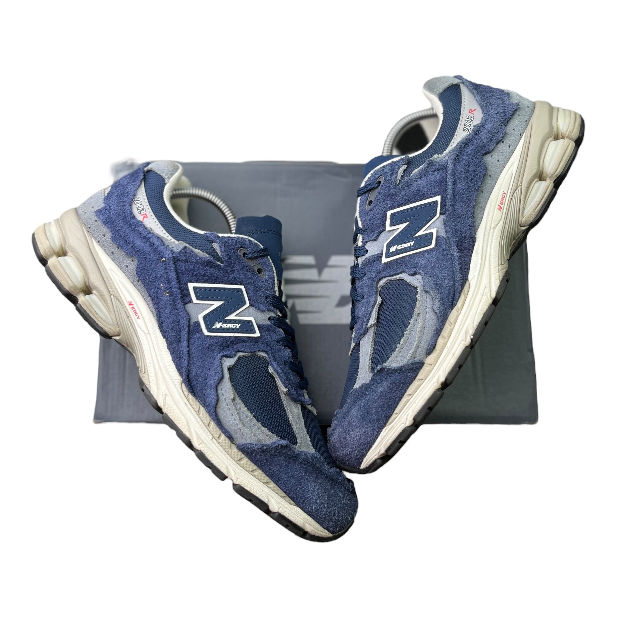 New Balance 2002R Protection Pack Navy Grey (43EU)