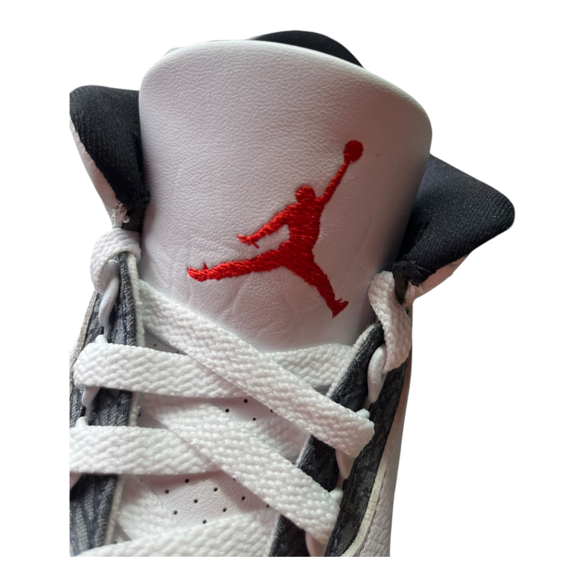 Jordan 3 Retro SE Fire Red Denim (44EU)