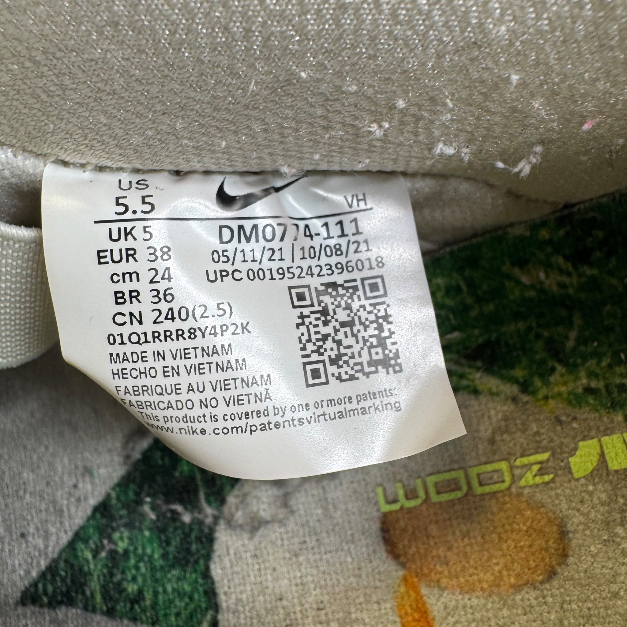 Dunk SB Low Mummy (38EU)