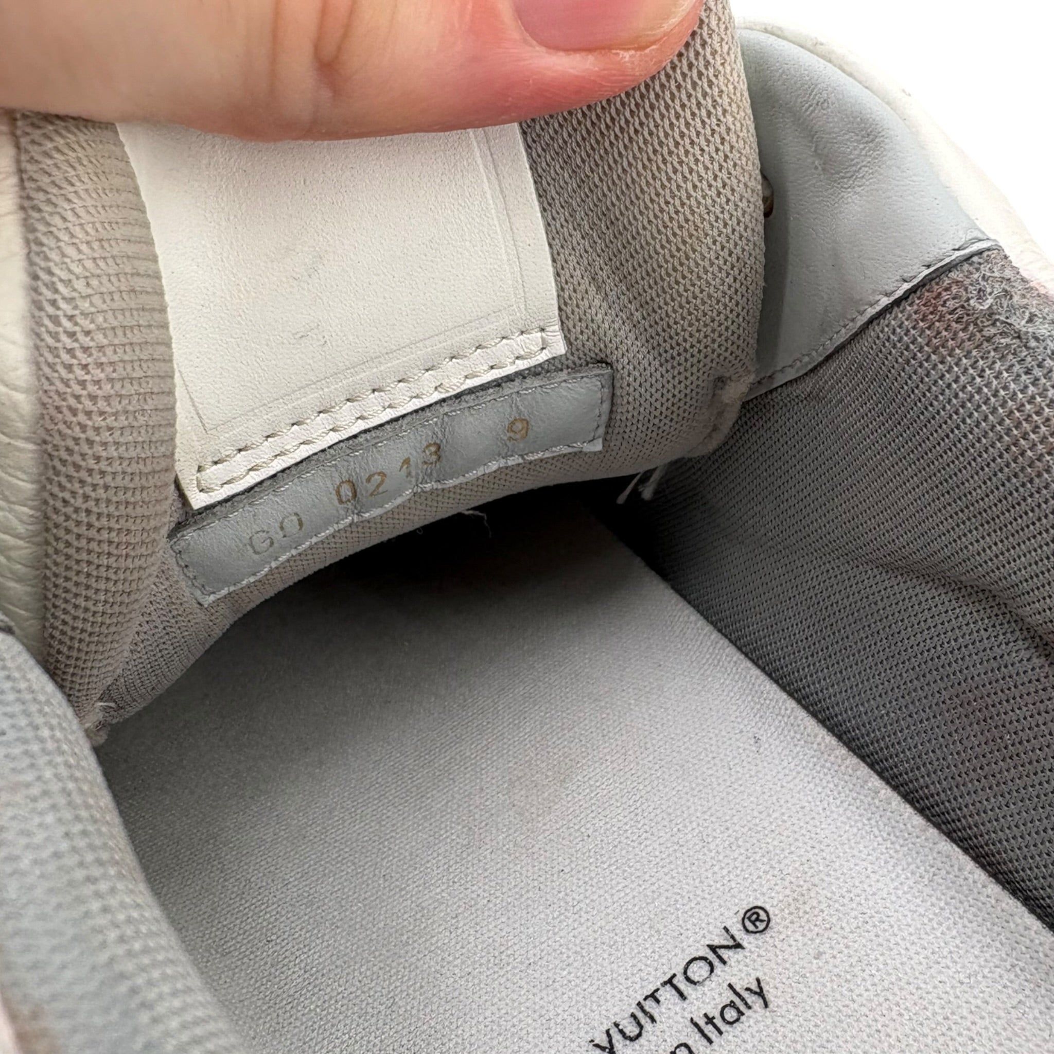 Louis Vuitton Traîner (44EU)