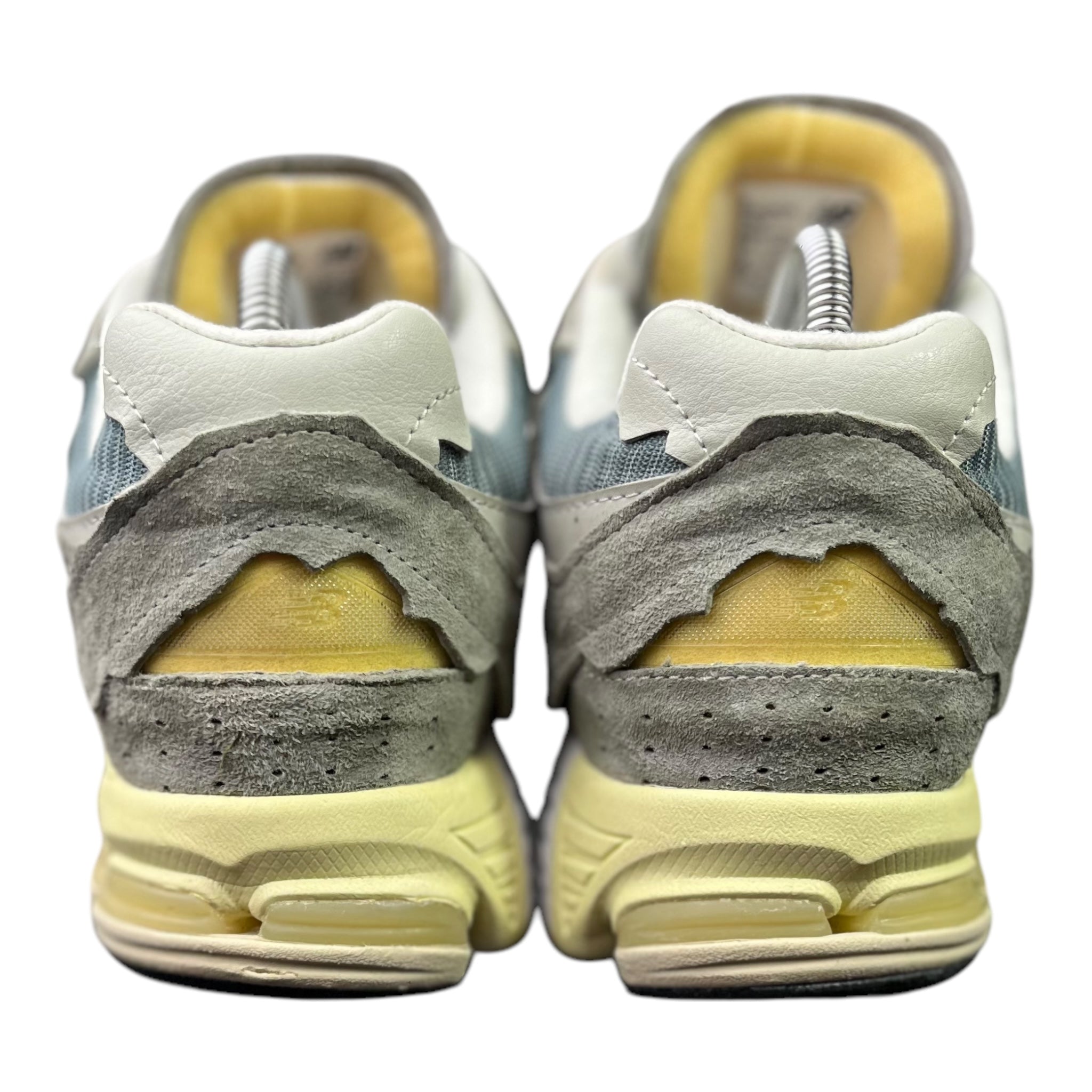 New Balance 2002R Protection Pack Mirage Grau (43EU)