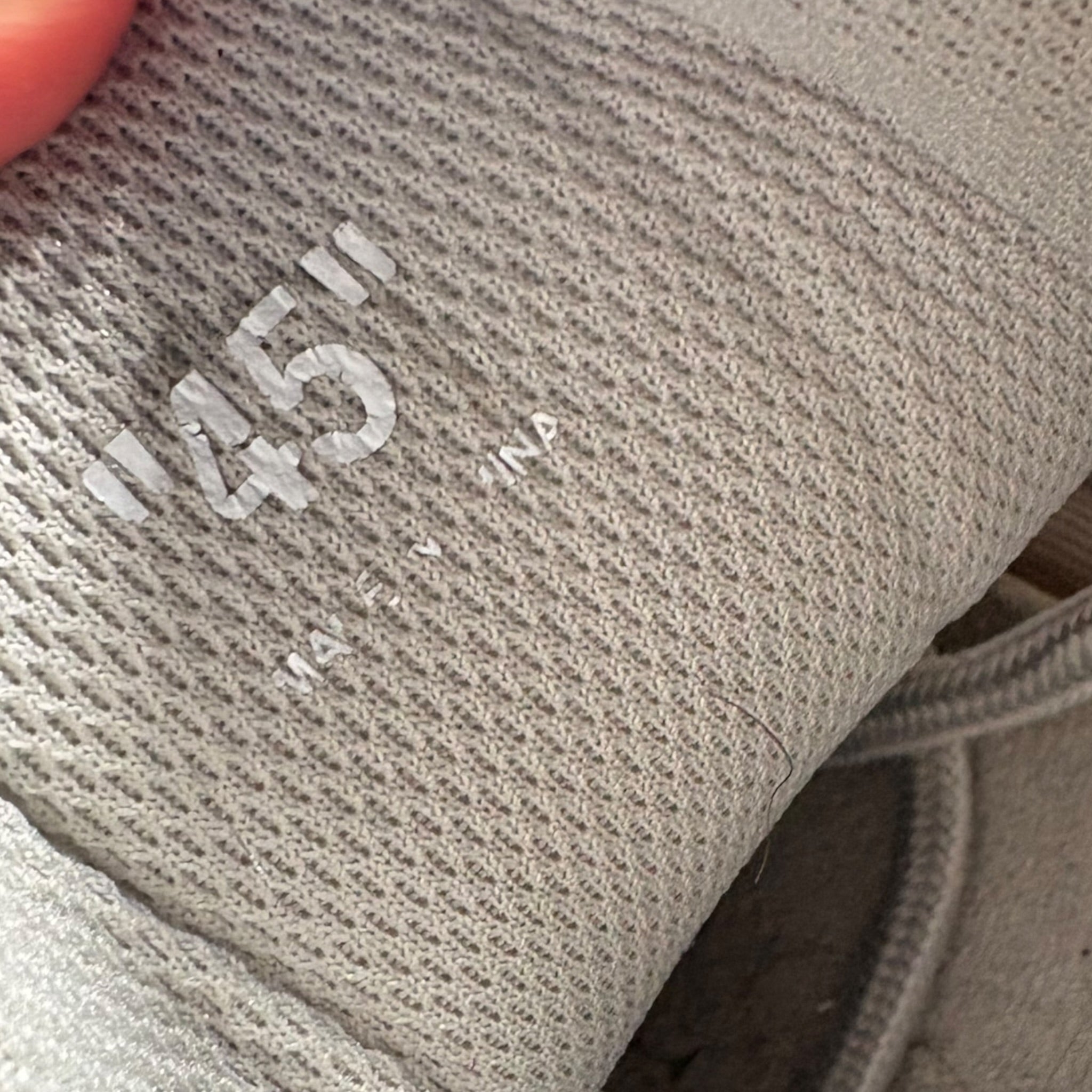 Off-White Be Right Back (45EU)