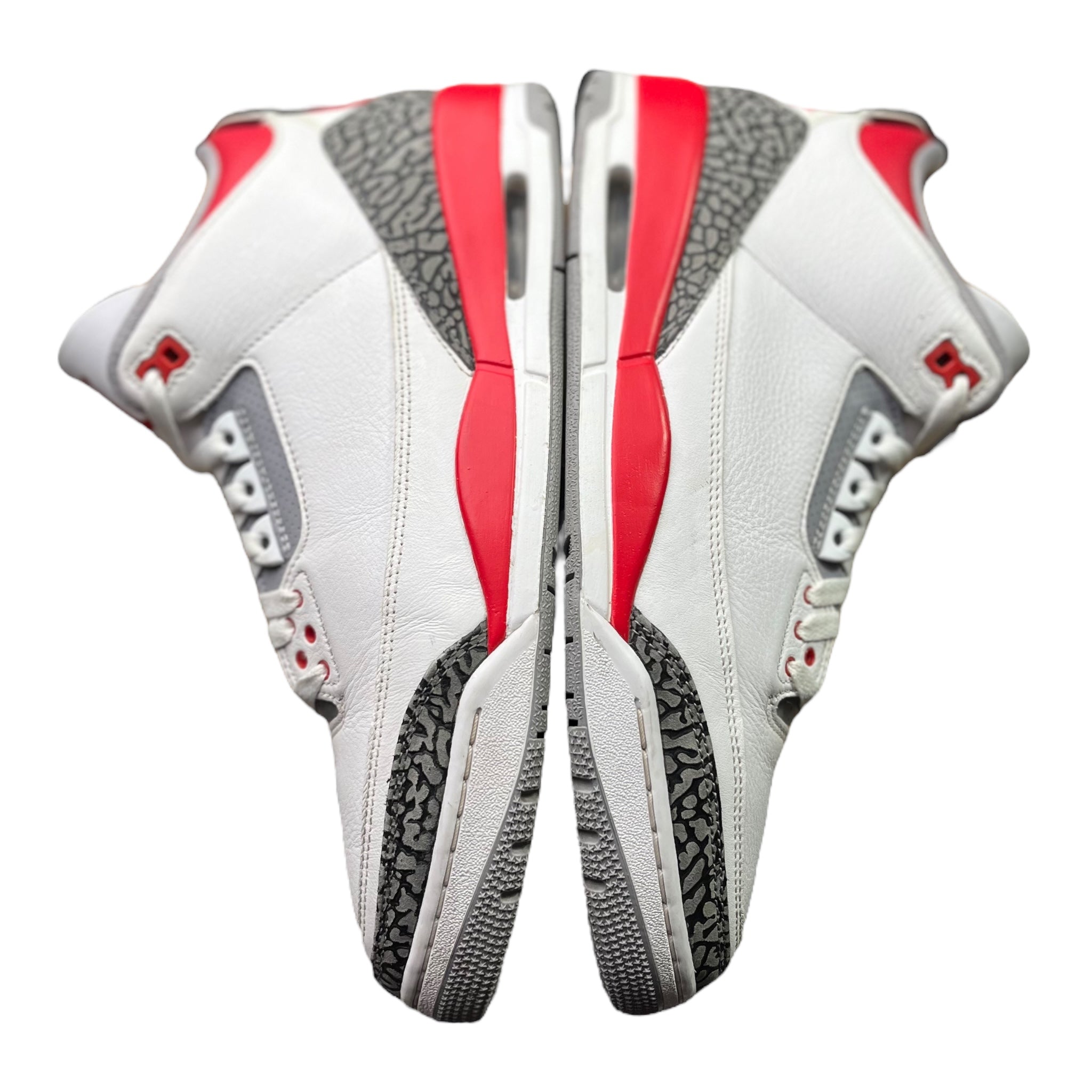 Jordan 3 Retro Fire Red (45.5EU)