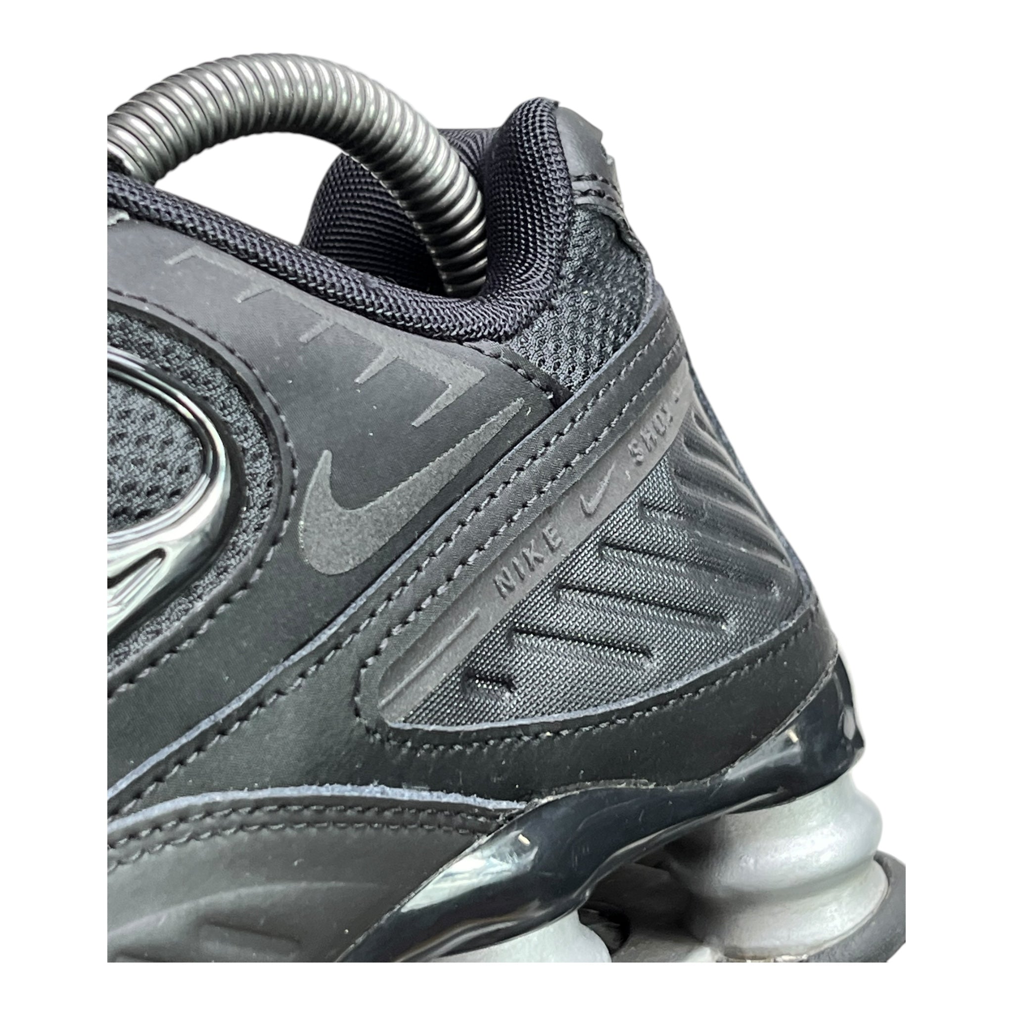 Nike Shox Enigma Schwarz Metallic Silber (39EU)