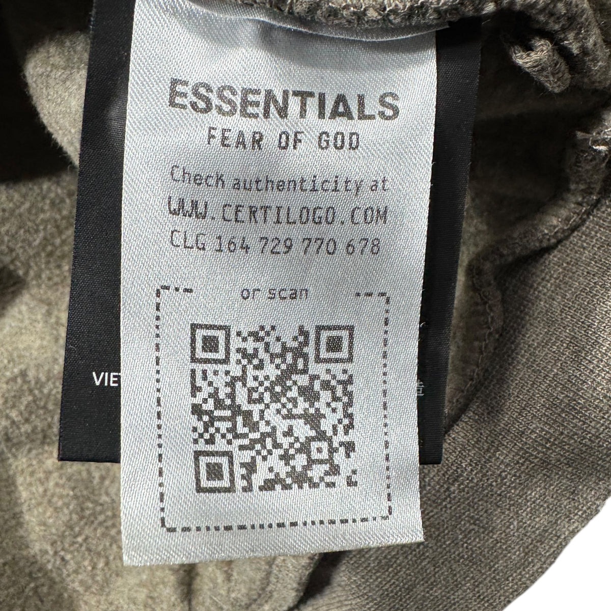 Sweat Essentials (14 ANS)