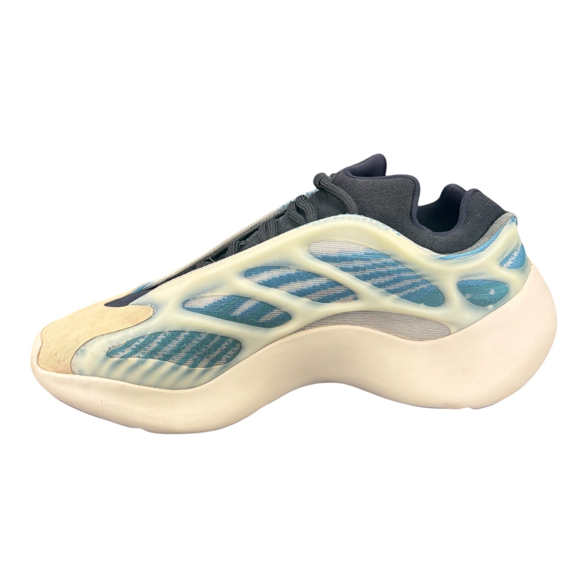 Yeezy 700 V3 (43EU)