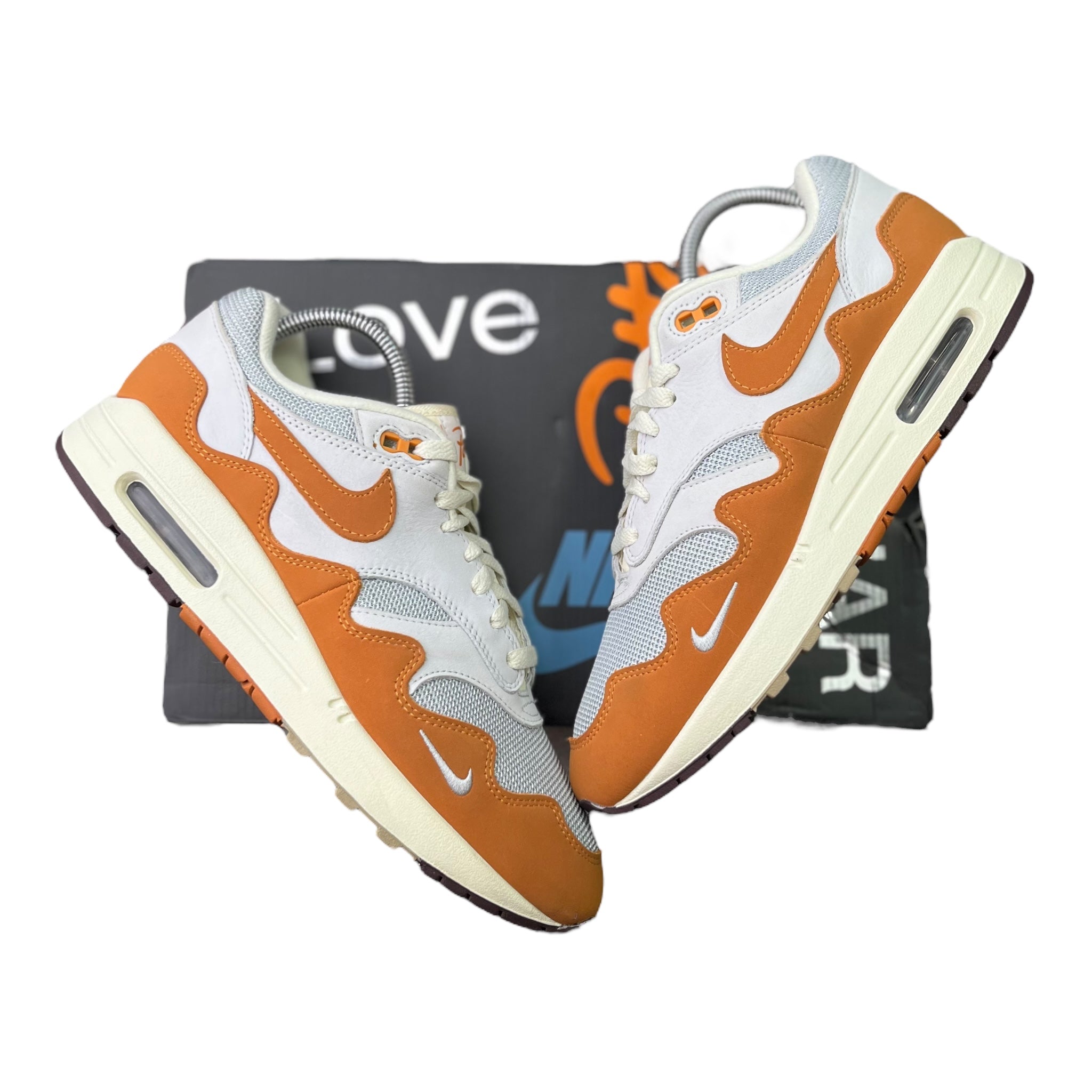 Nike Air Max 1 Patta Monarch (42EU)