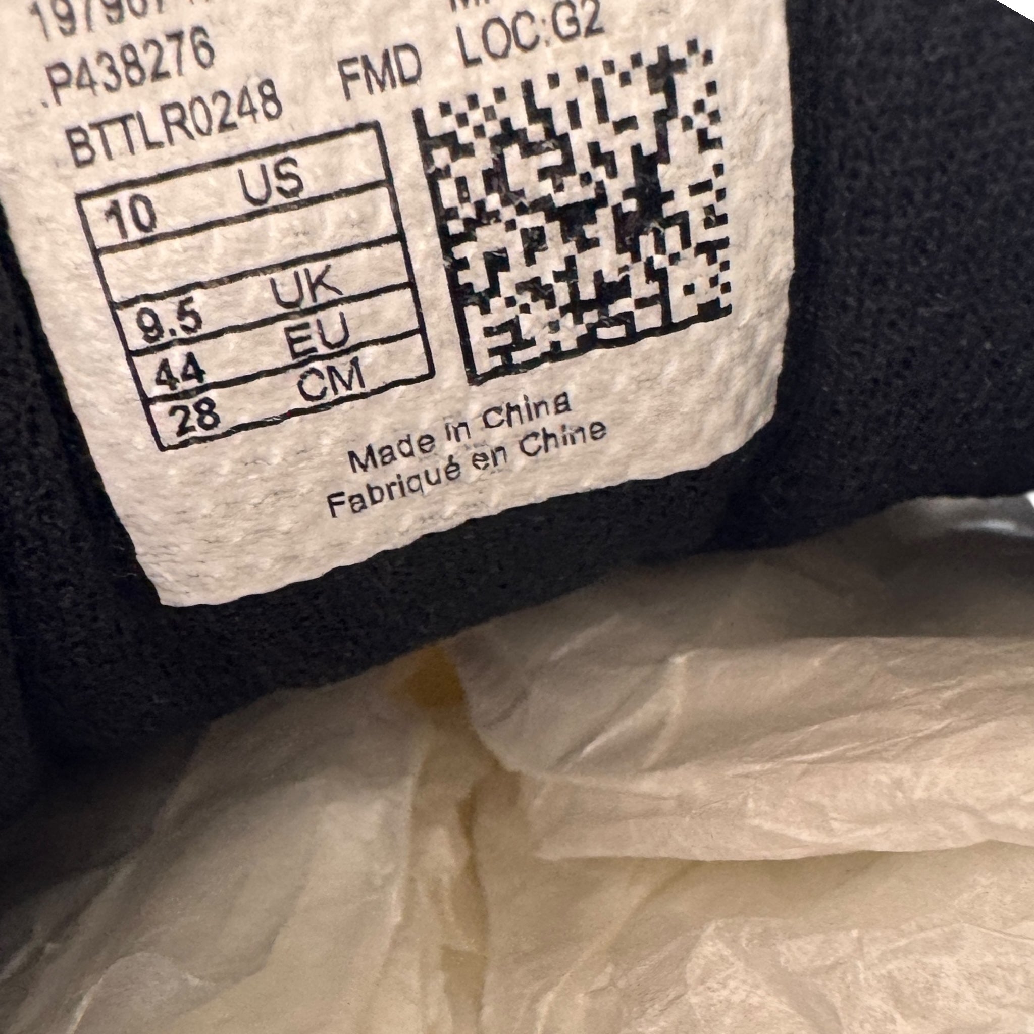 New Balance 740 (44EU)