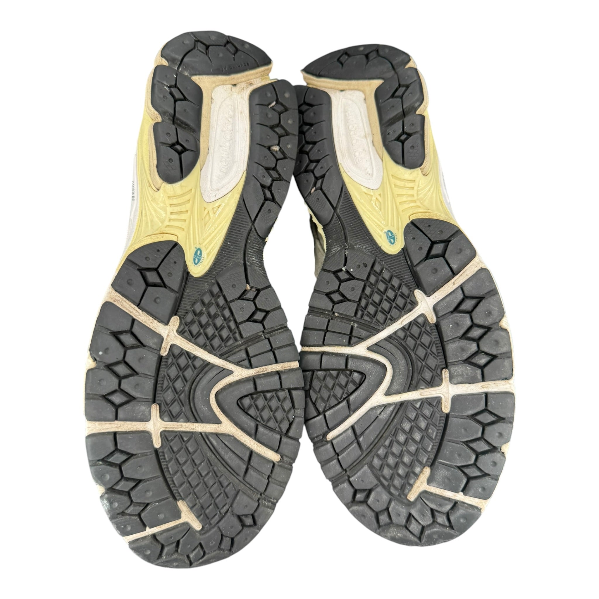 New Balance 2002r Protection Pack (40EU)