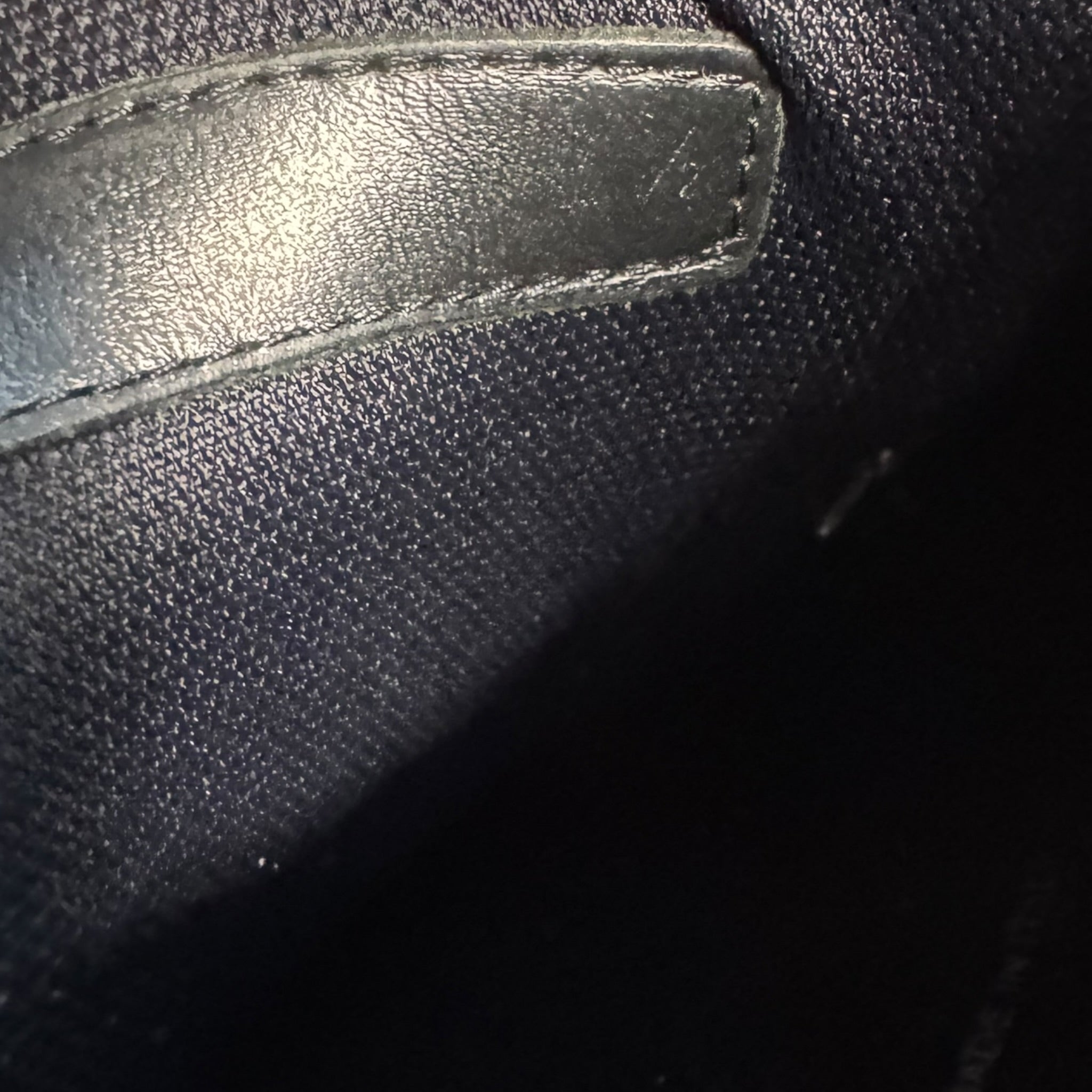 Dior B22 (42.5EU)