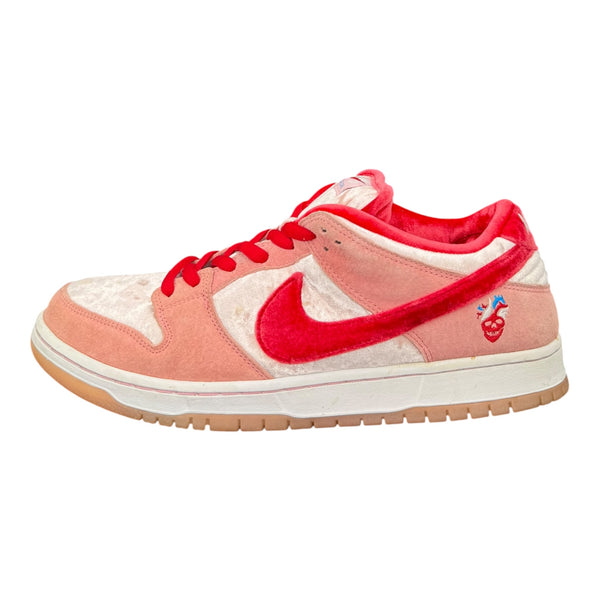 Dunk SB Low Strange Love (46EU)