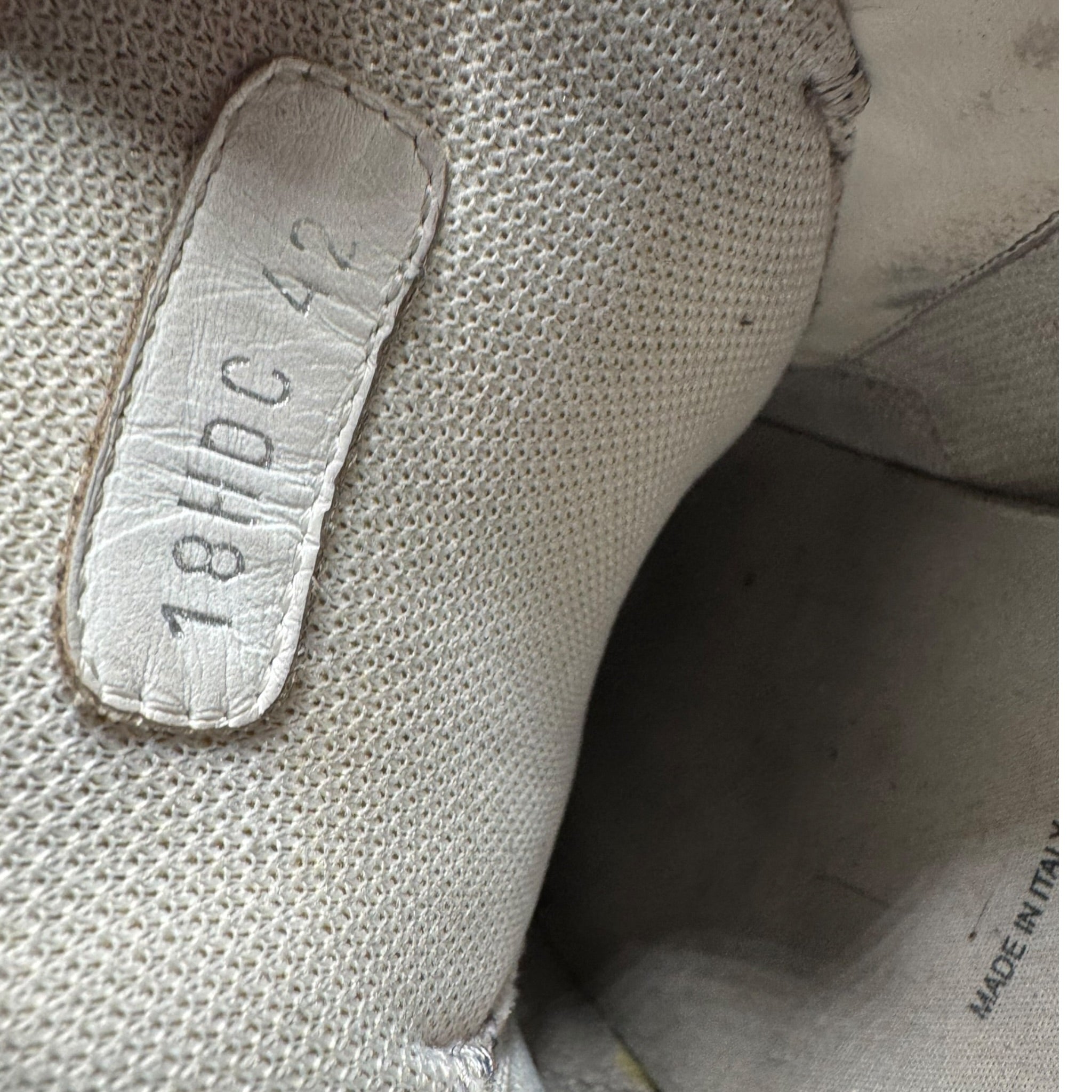 Dior B22 (42EU)