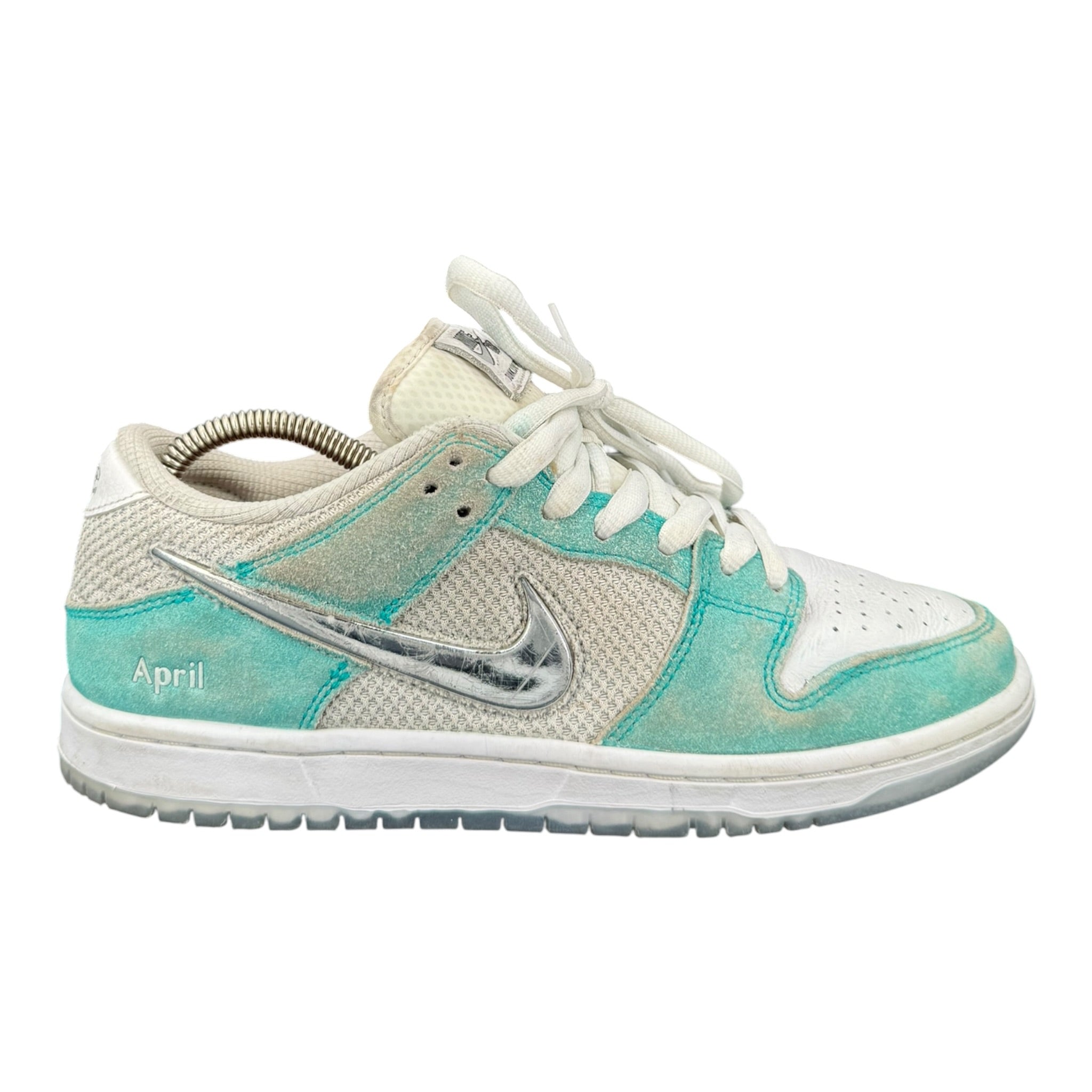 Dunk SB Low April (41EU)