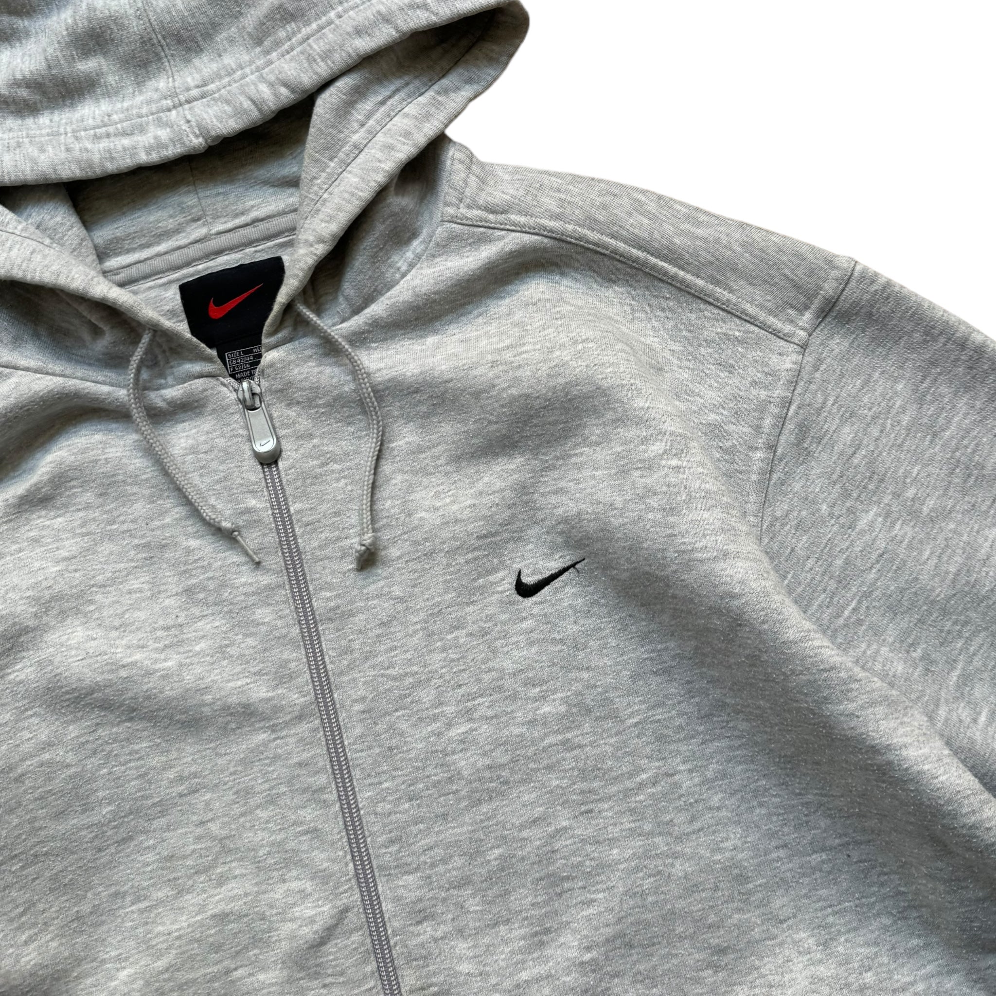 Vintage Nike zip-up sweatshirt (L)