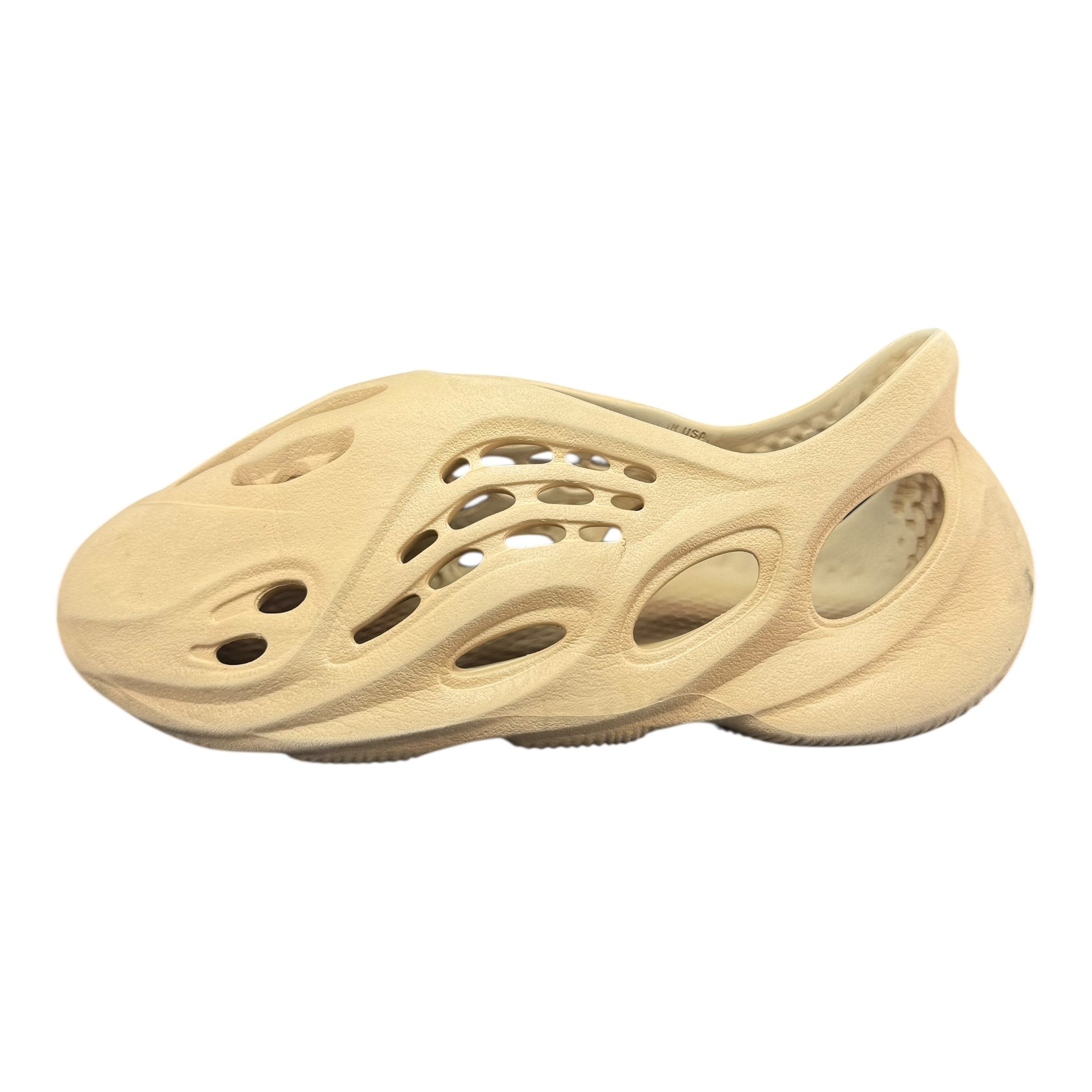 Yeezy Foam Runner (44.5EU)