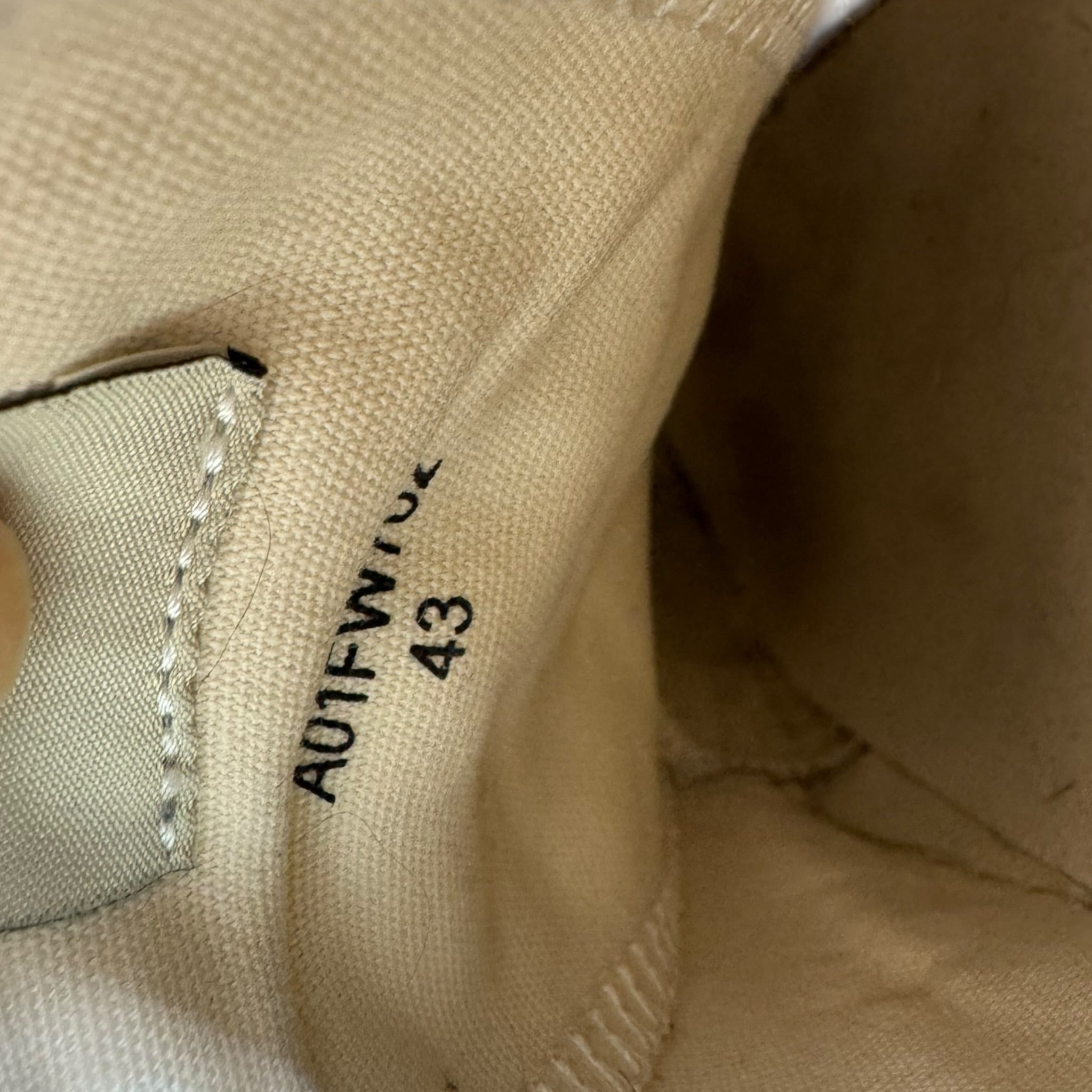 Maison Mihara Peterson (43EU)