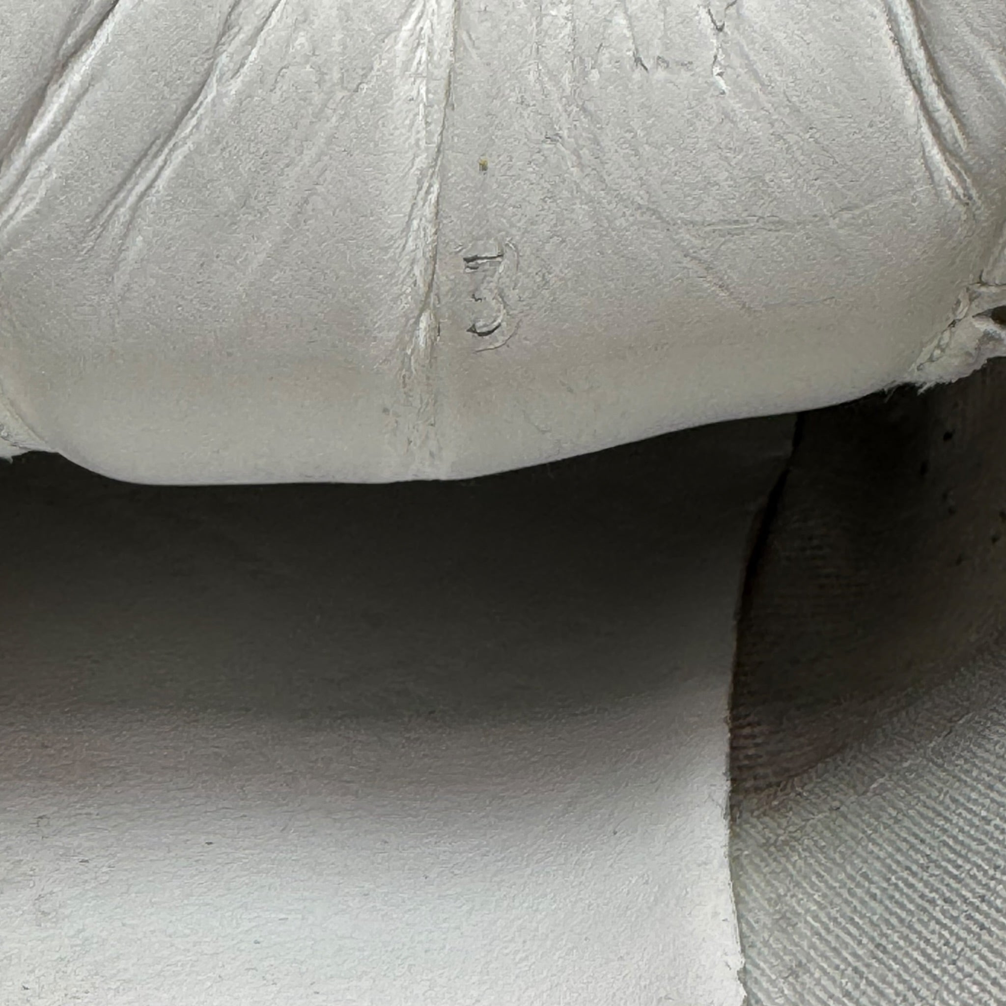 Maison Margiela Replica (43EU)