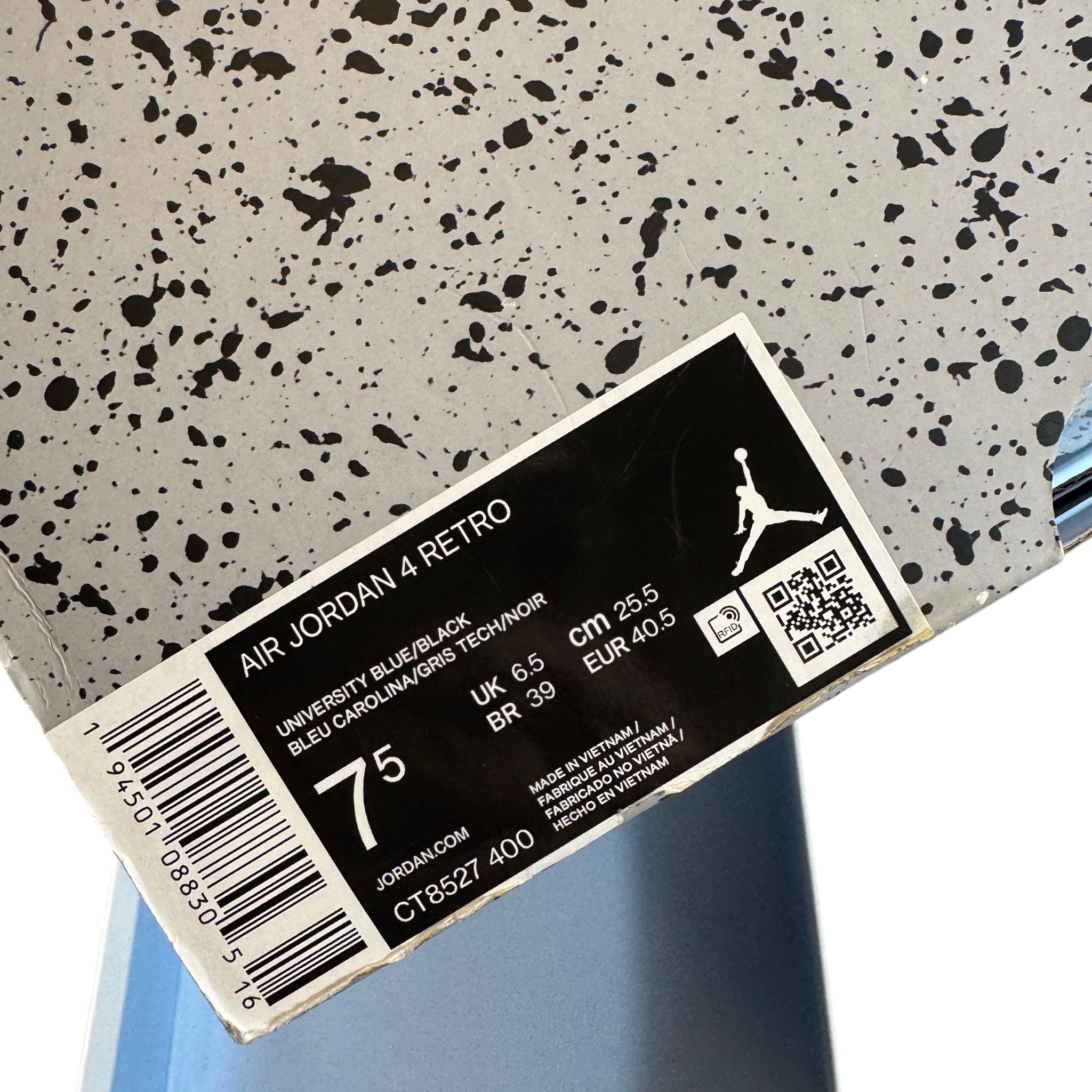 Jordan 4 University Blue (40.5EU)