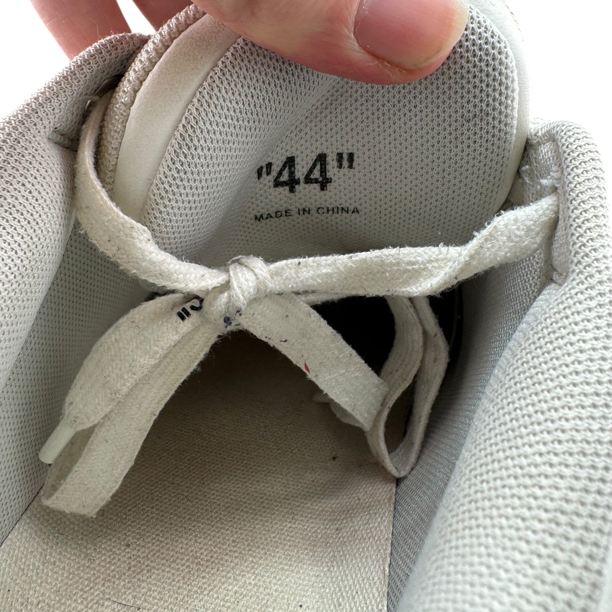 Off-White Out Off Office (44EU)