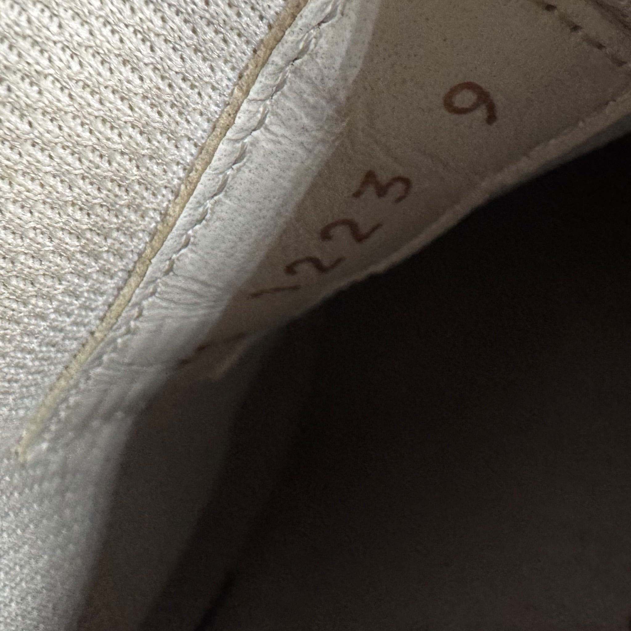Louis Vuitton Trainer Denim (44EU)