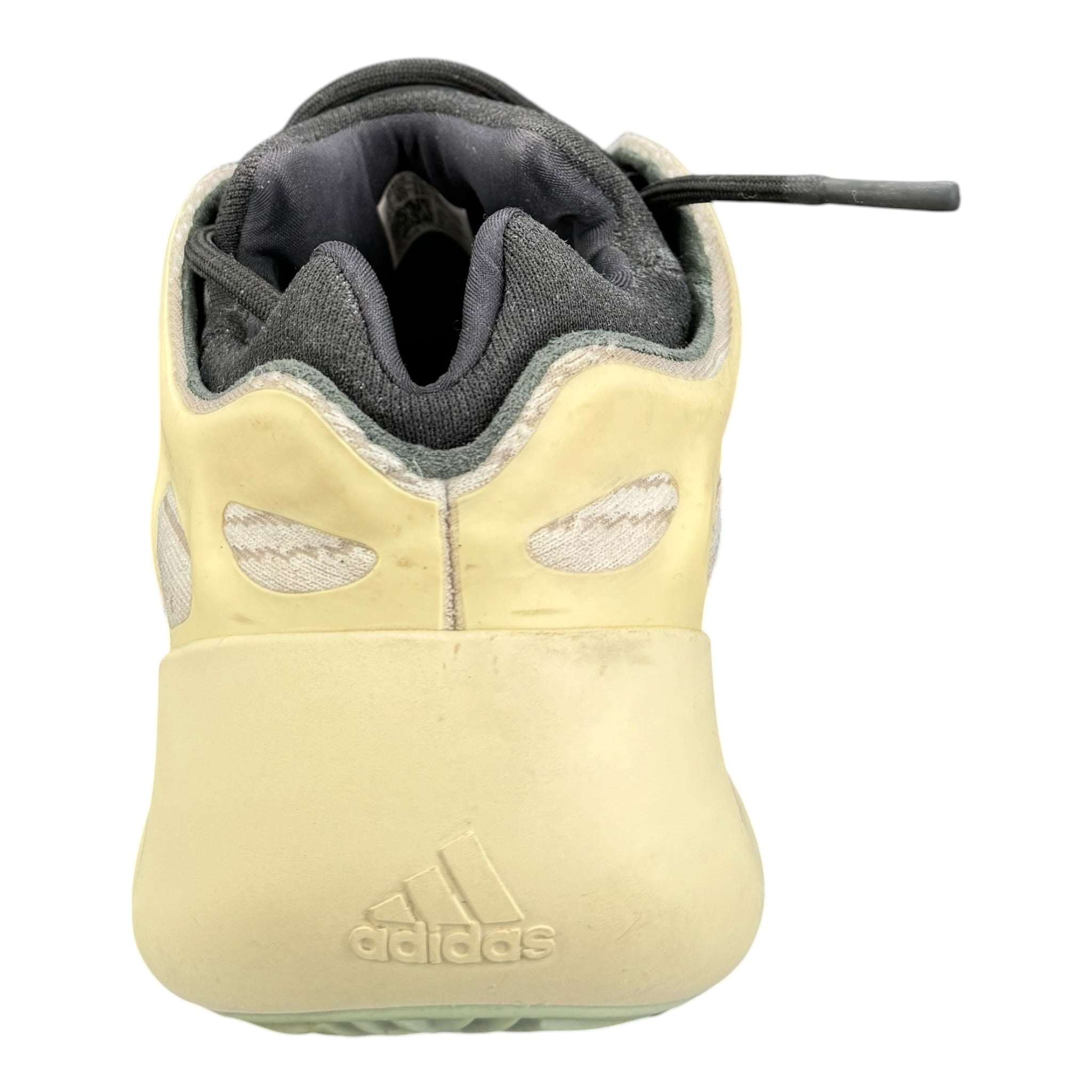 Yeezy 700 V3 (44.5EU)