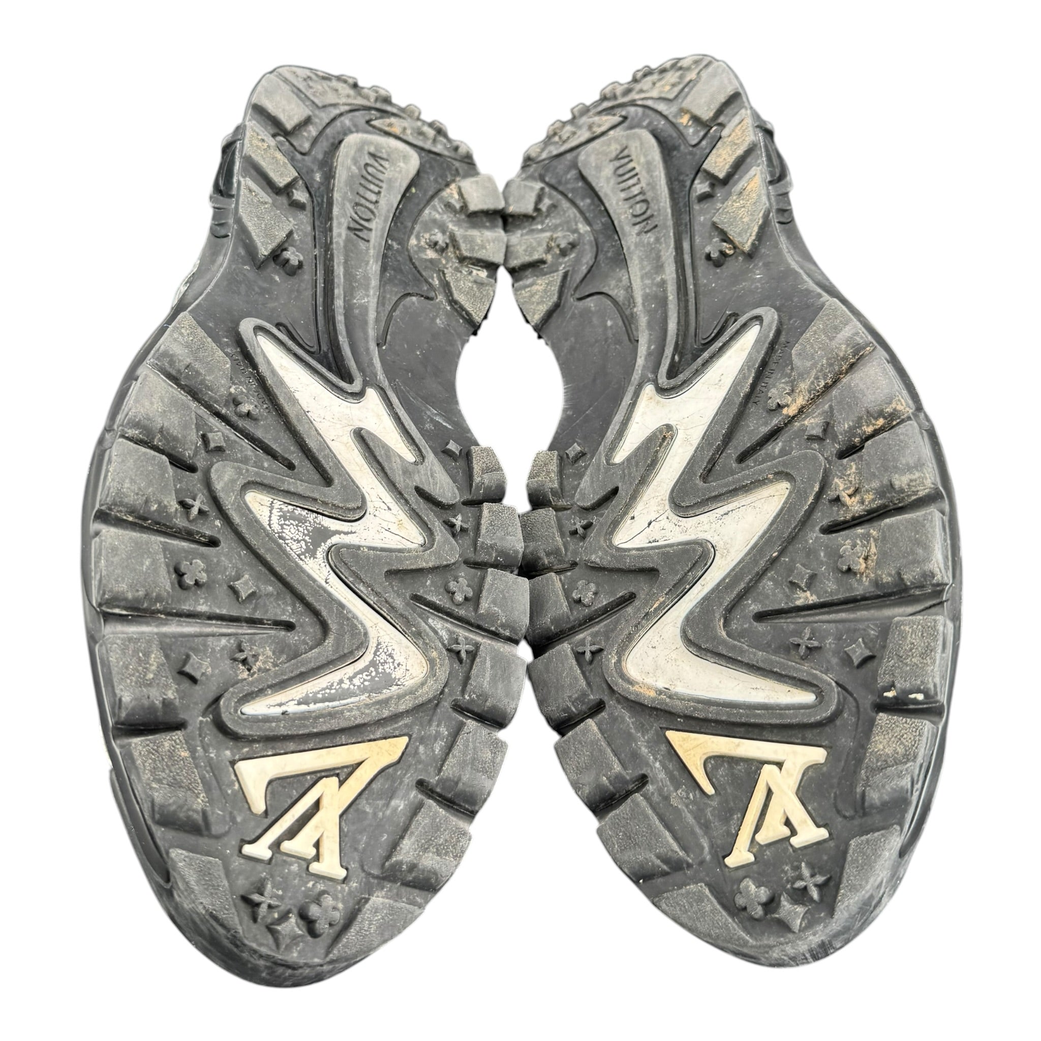 Louis Vuitton Tactic Runner (7.5)