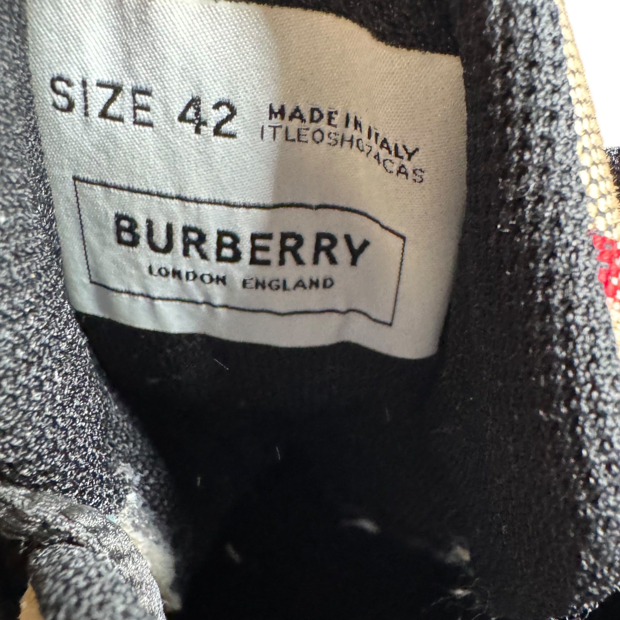 Burberry Sneakers (42EU)