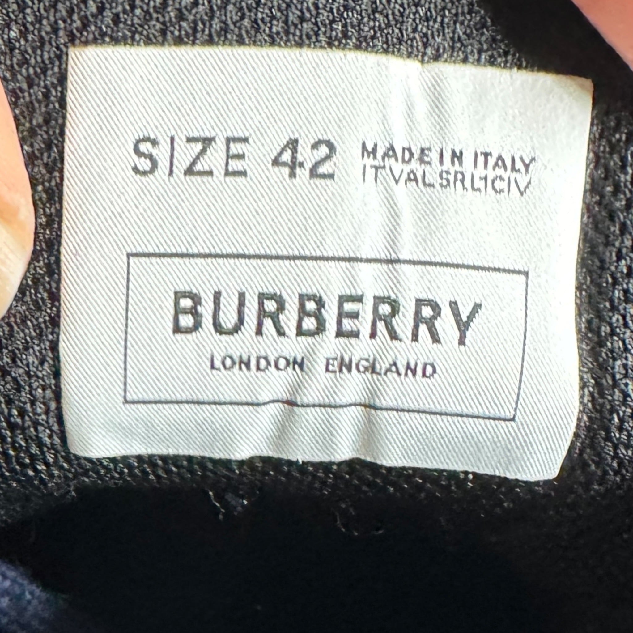 Burberry Sneakers (42EU)