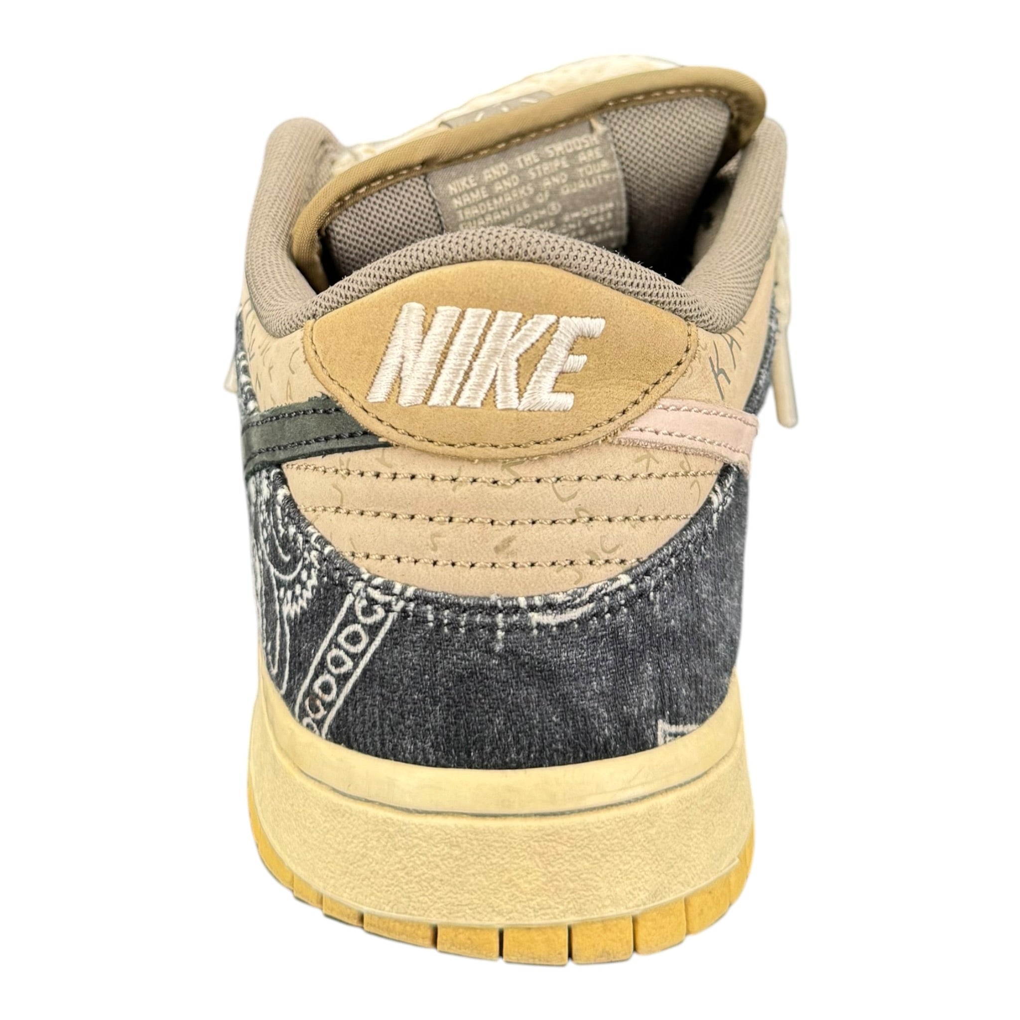 Dunk SB Low Travis Scott (42EU)
