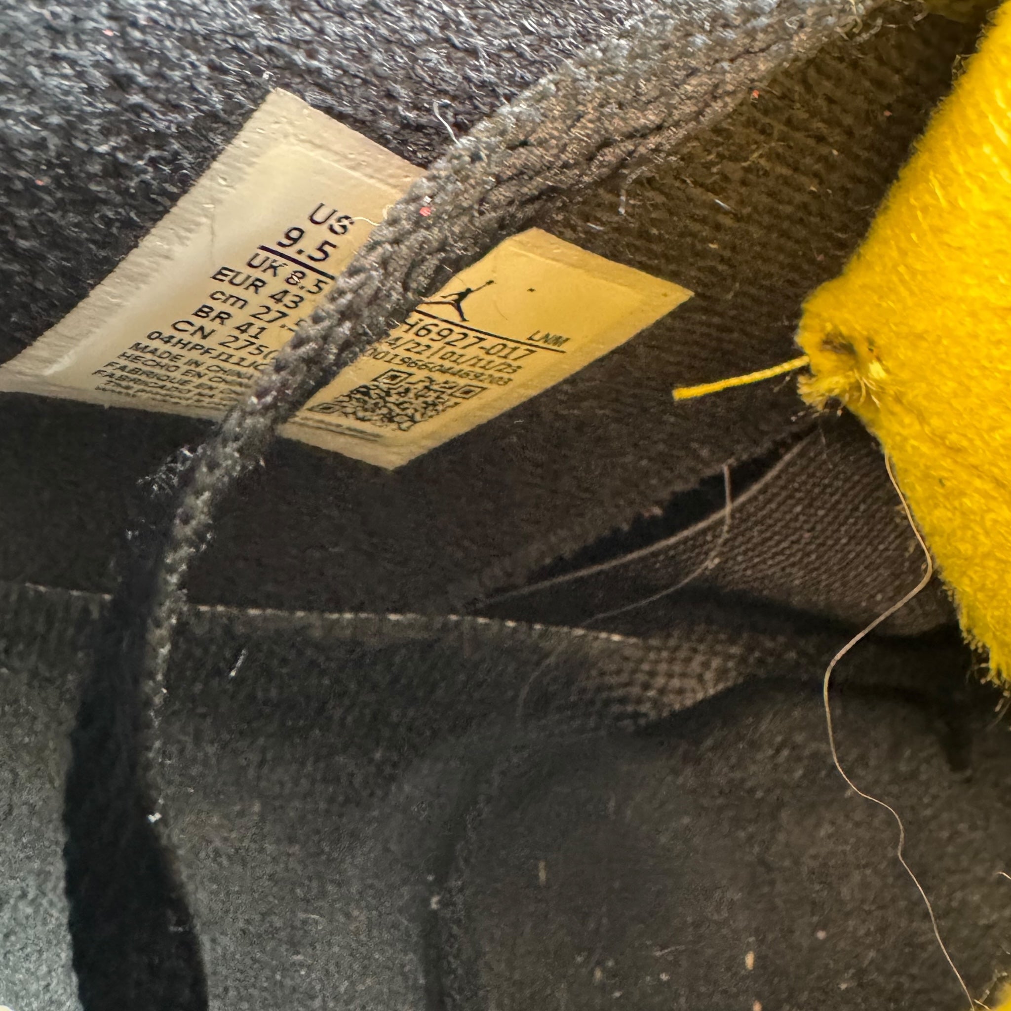 Jordan 4 Yellow Thunder (43EU)