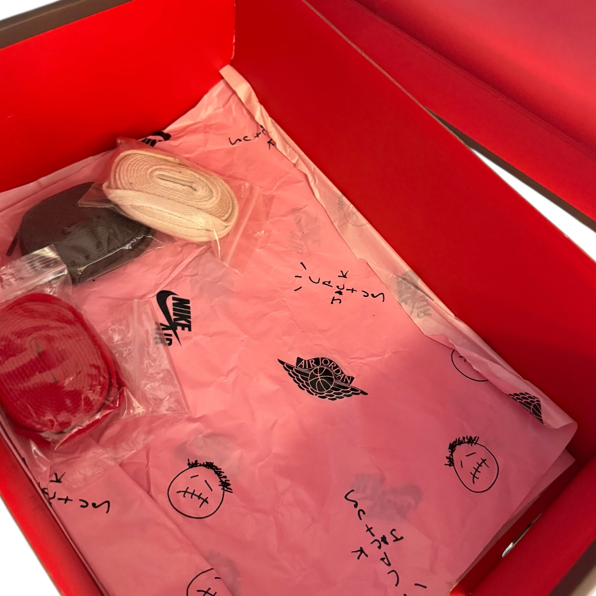 Jordan One High Travis OG (42.5EU)