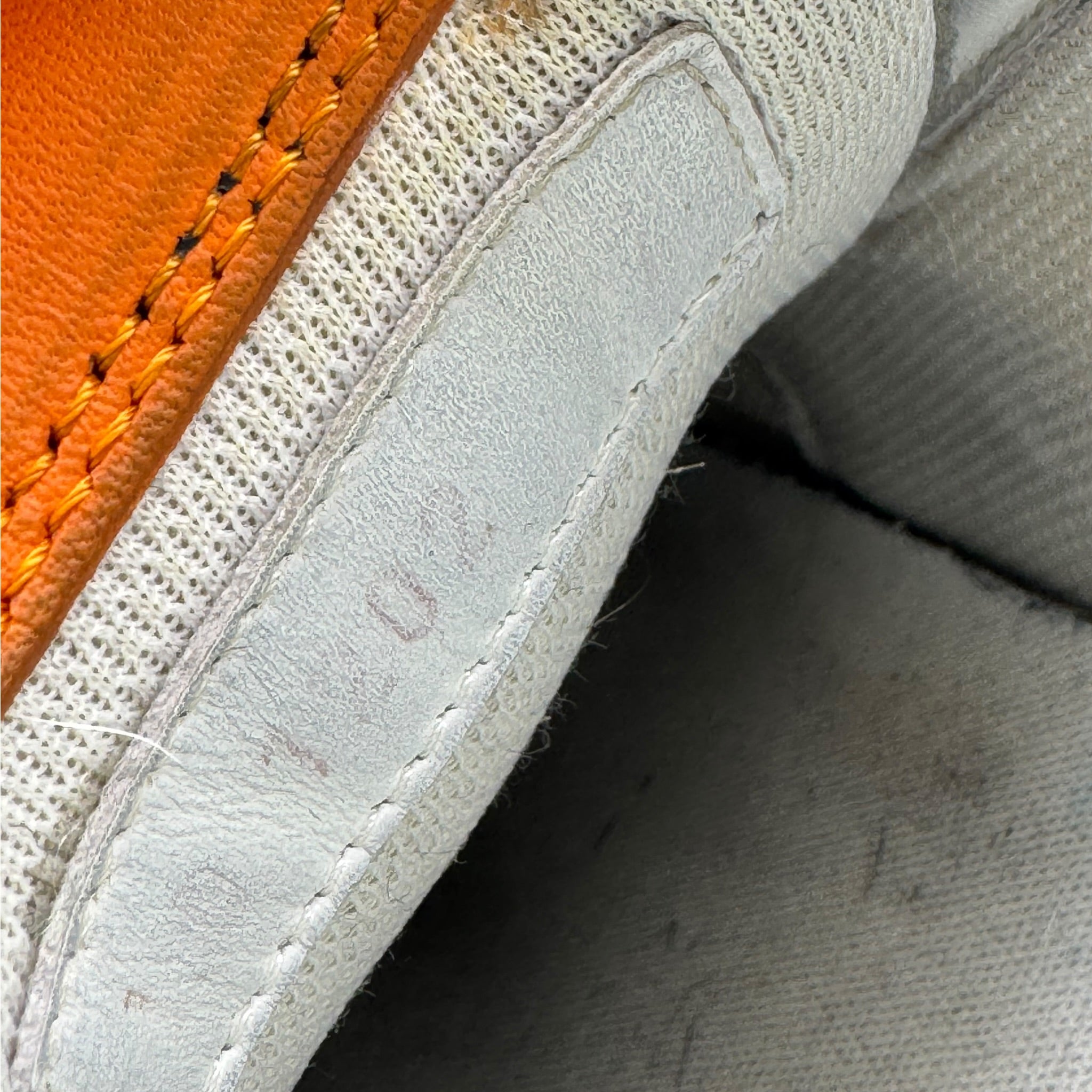 louis Vuitton Trainer (43EU)