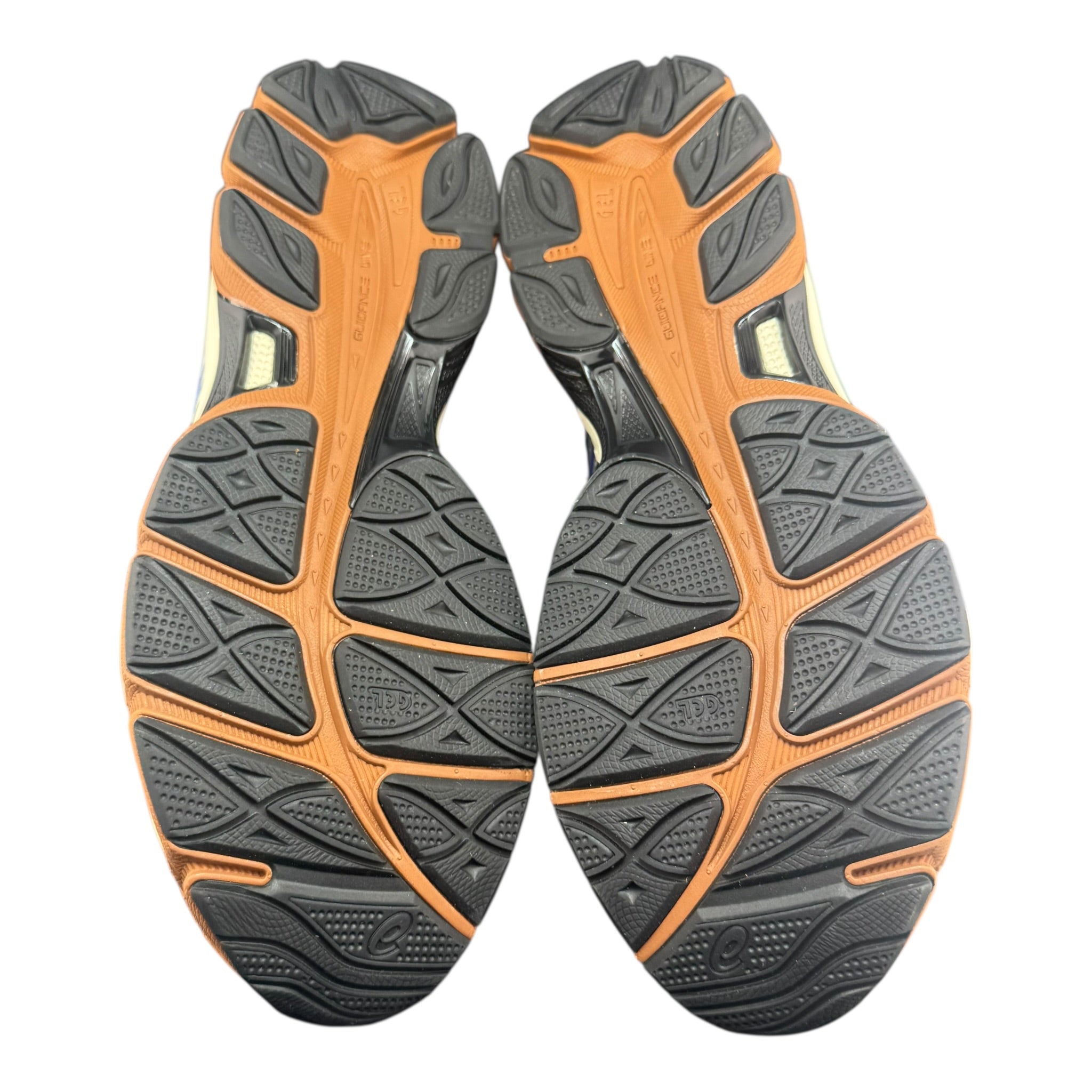 Asics Gel-Cumulus 16 X Toga (43.5EU)