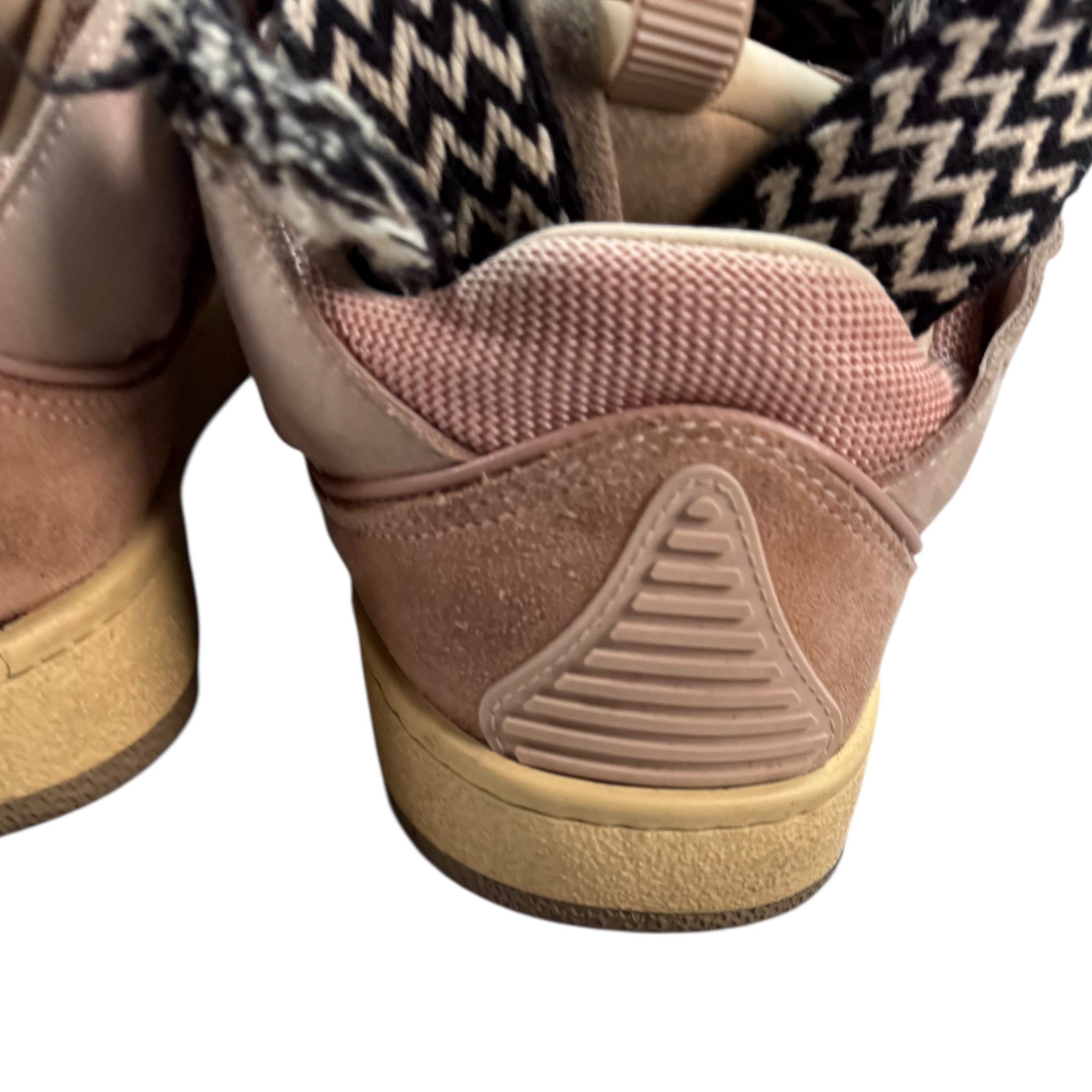 Lanvin Curb (37EU)
