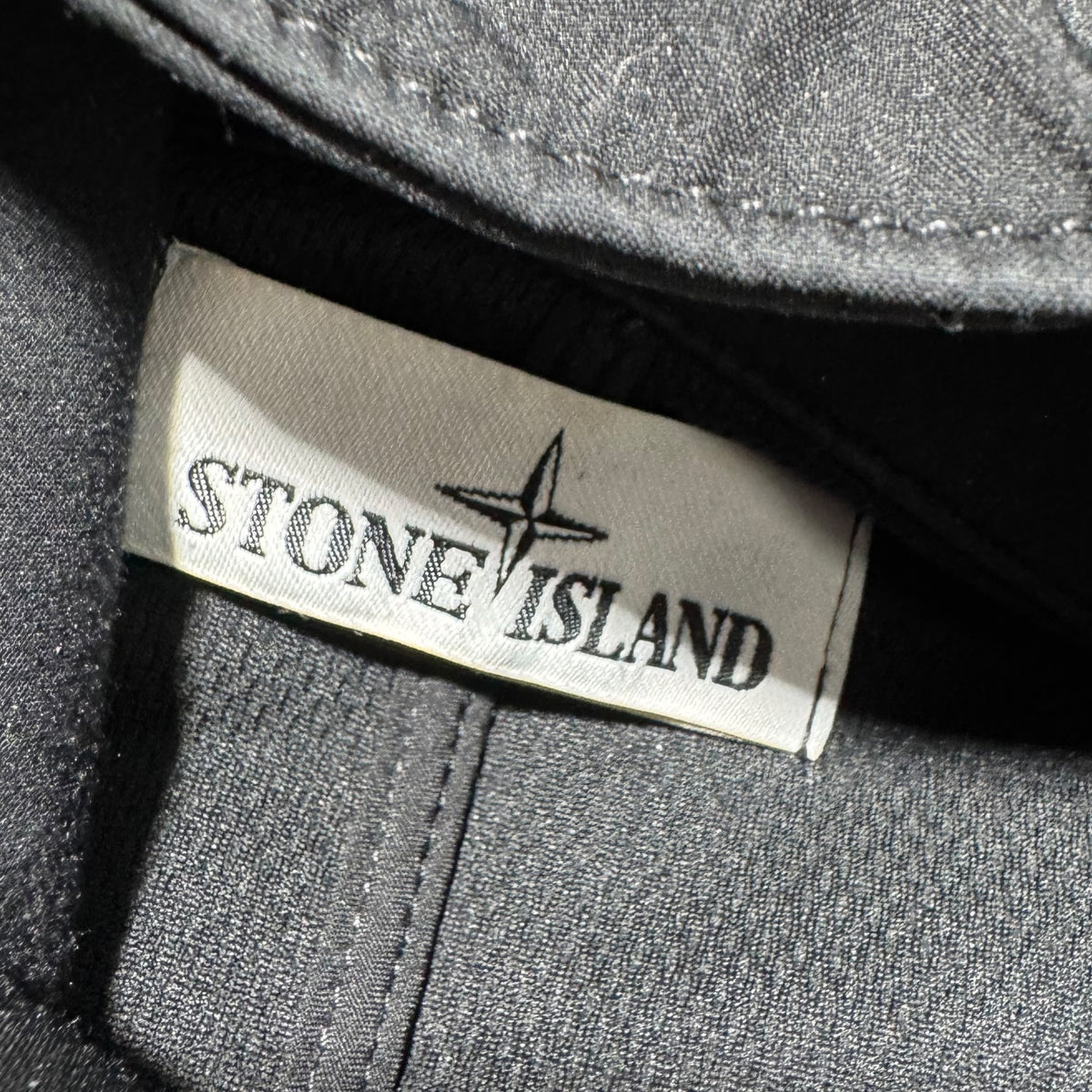 Softshell Stone Island (L)