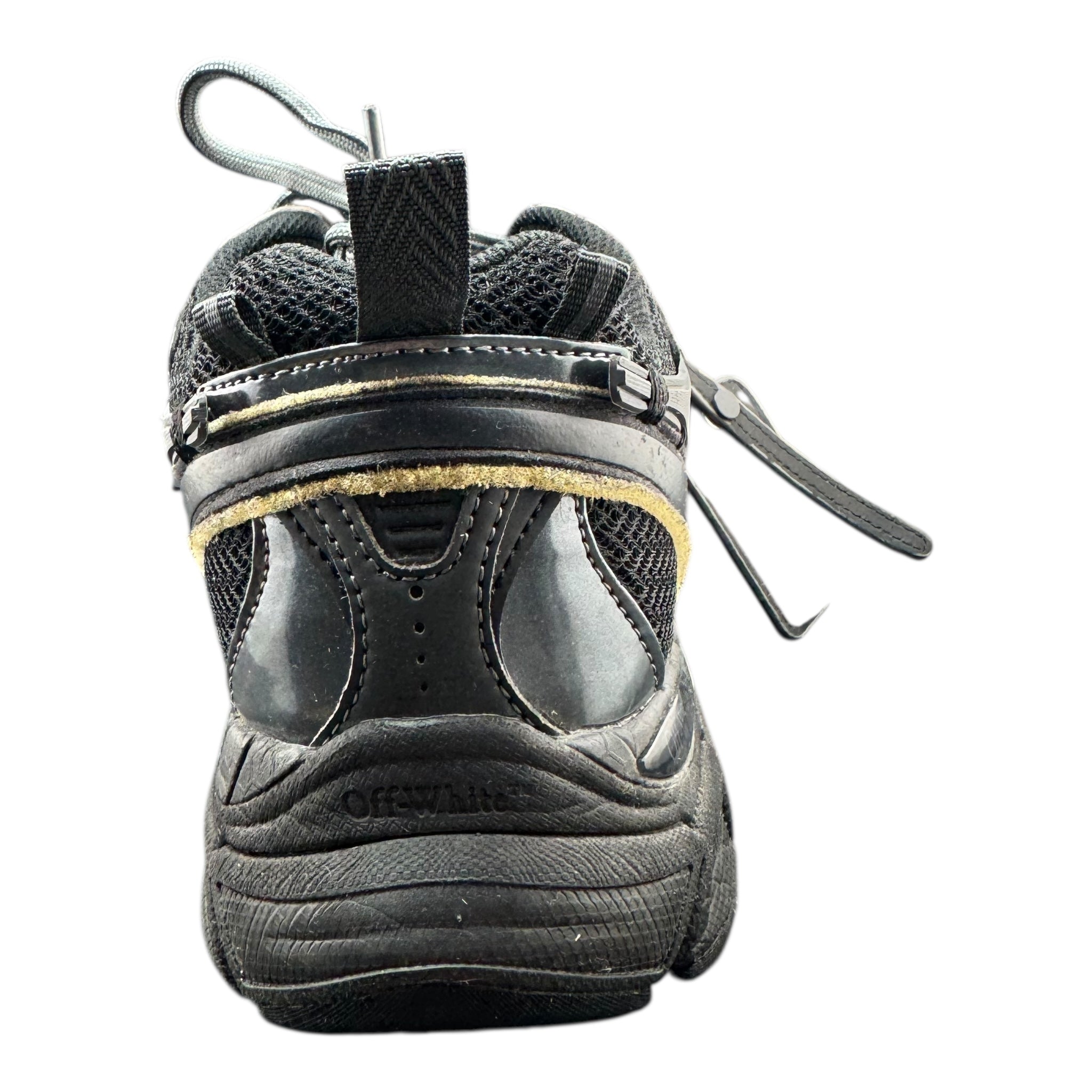 Runner Off-White (45EU)