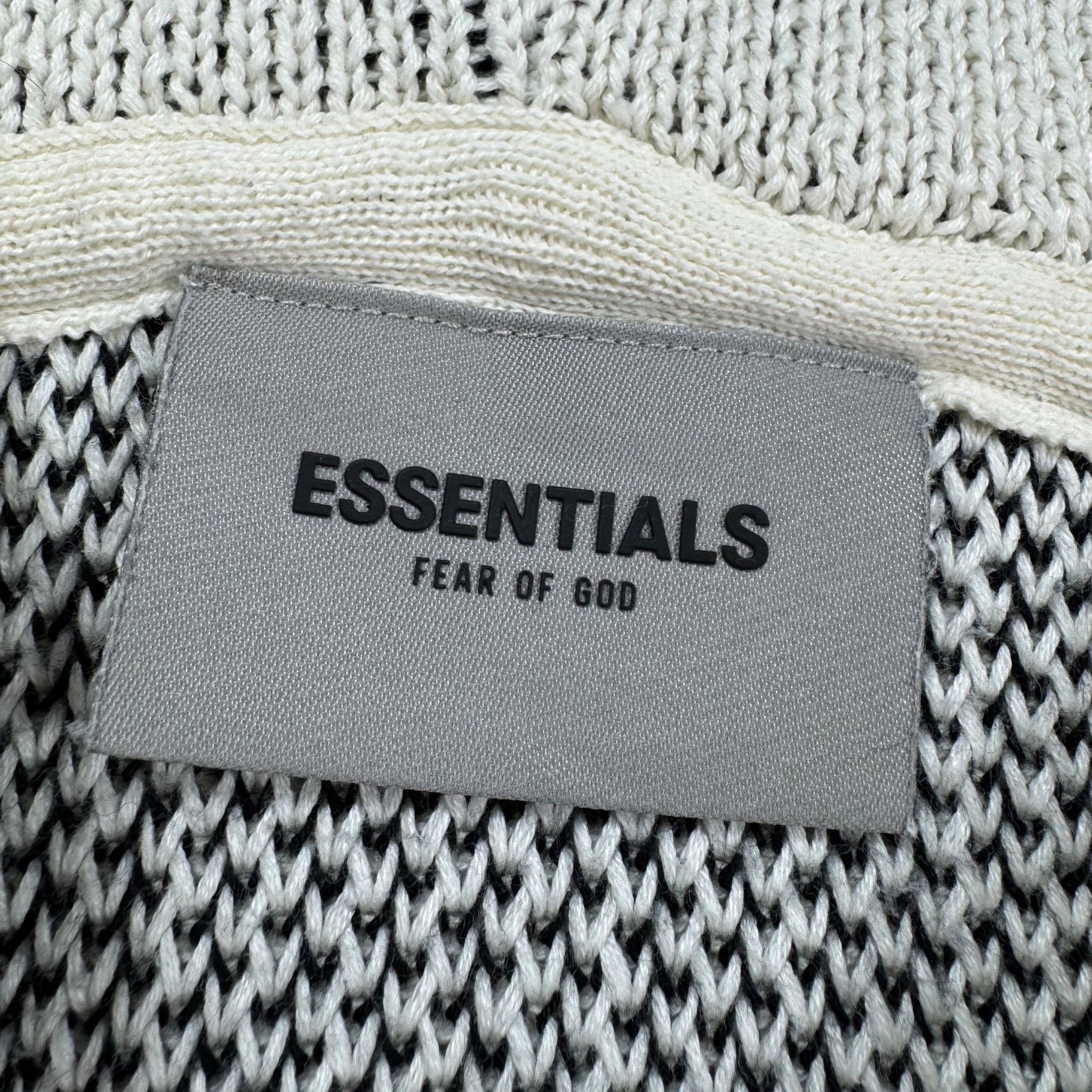 Pull Essentials (M)
