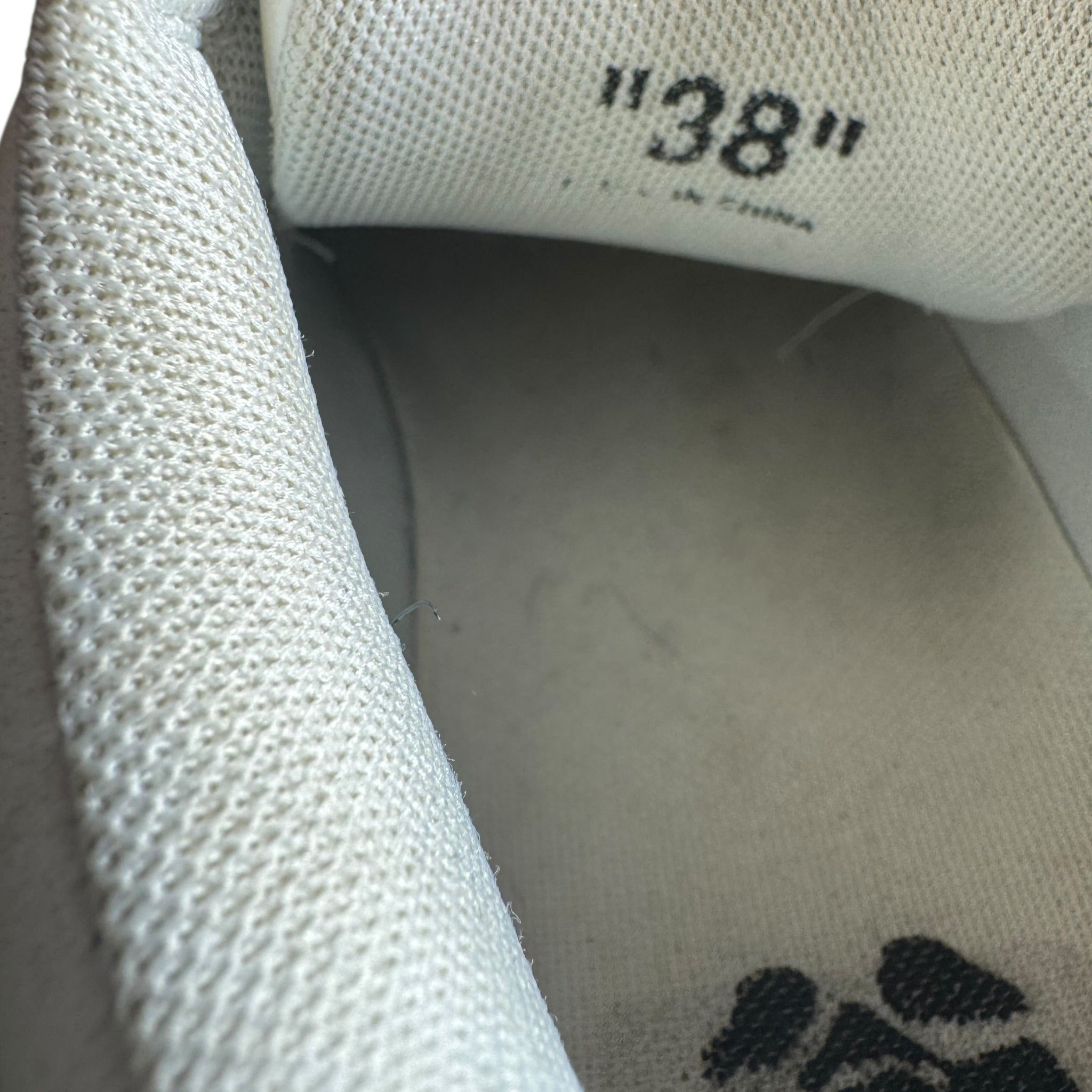 Off-White Out Off Office (38EU)