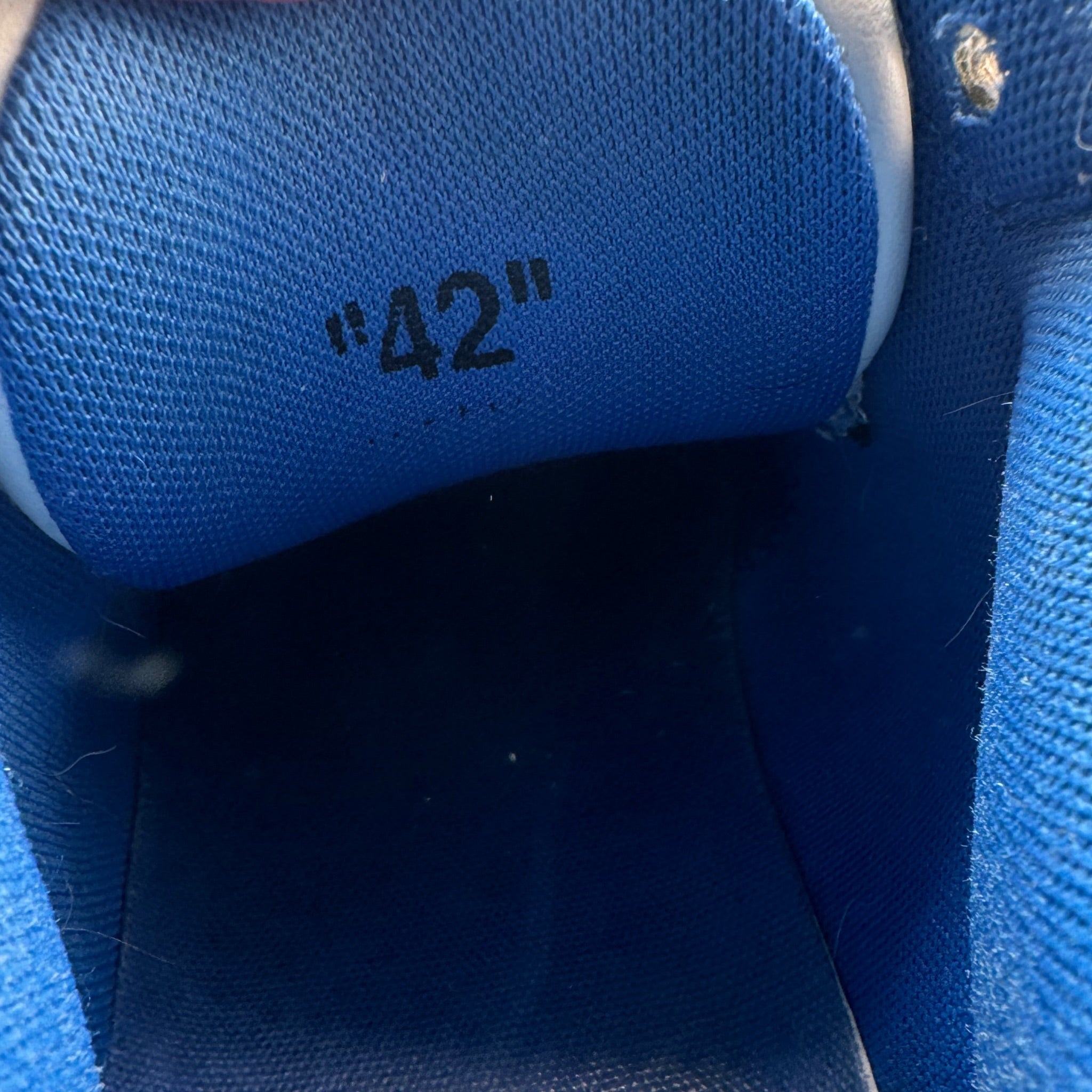 Off-White Out Off Office (42EU)