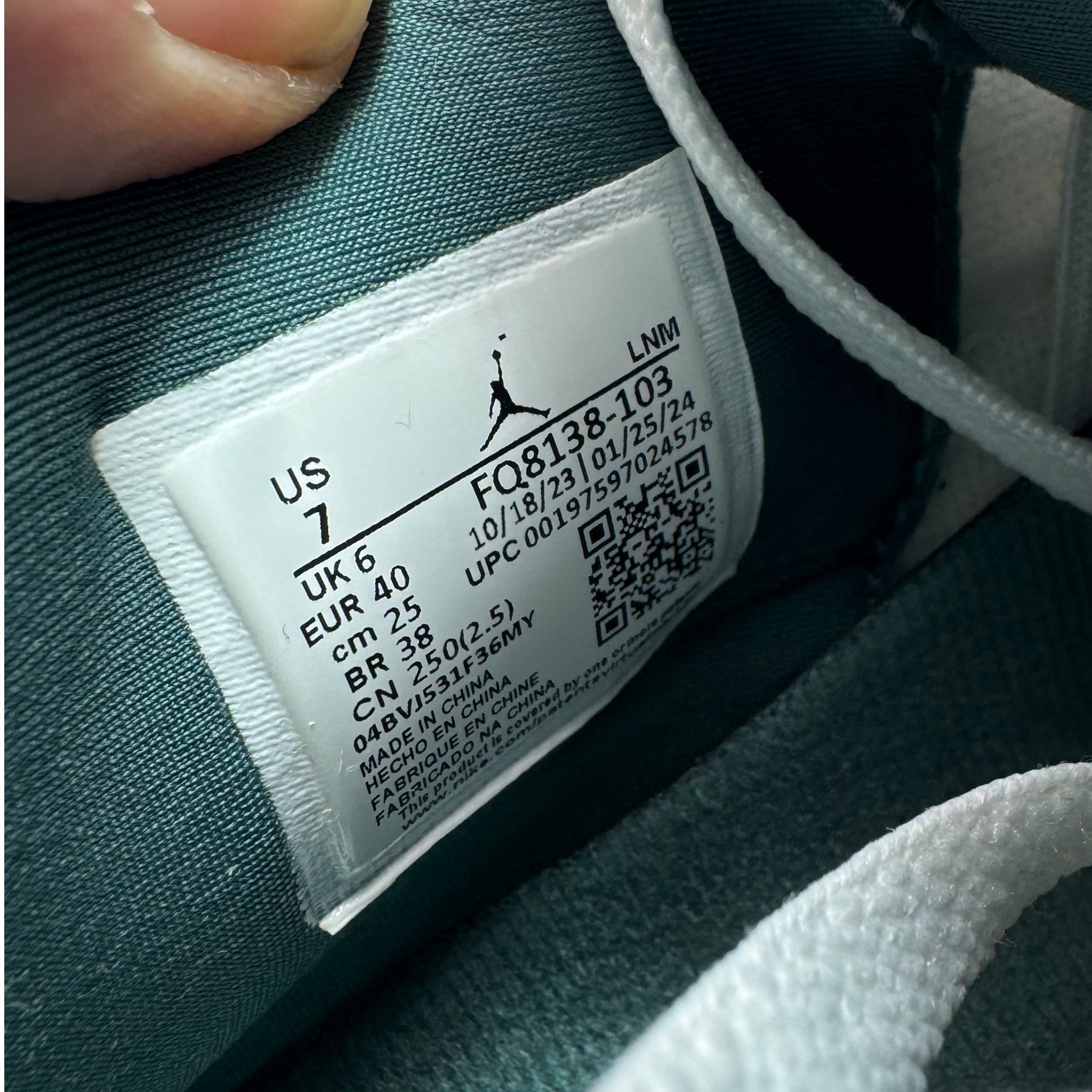 Jordan 4 Occidized Green (40EU)