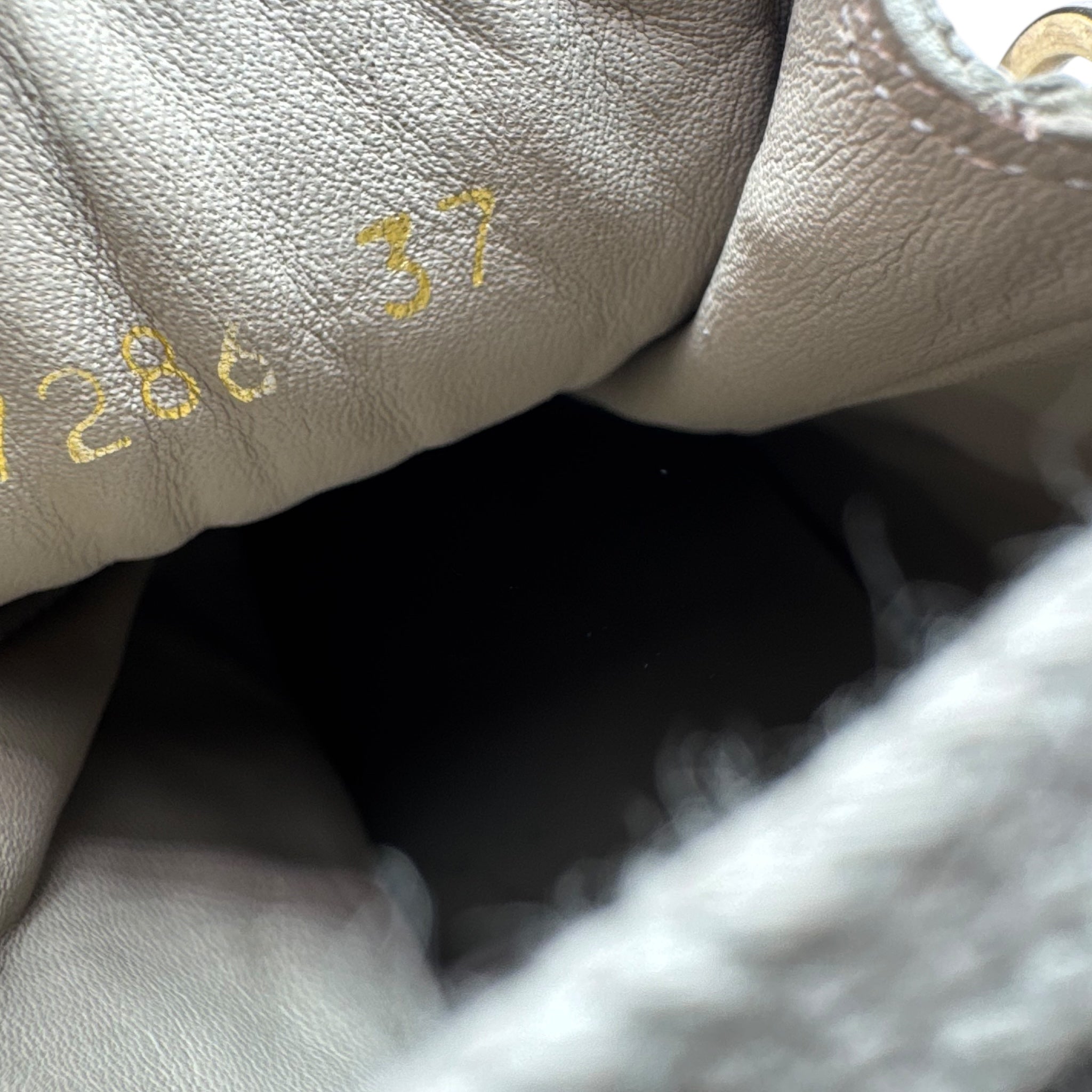 Balenciaga Arena High (37EU)