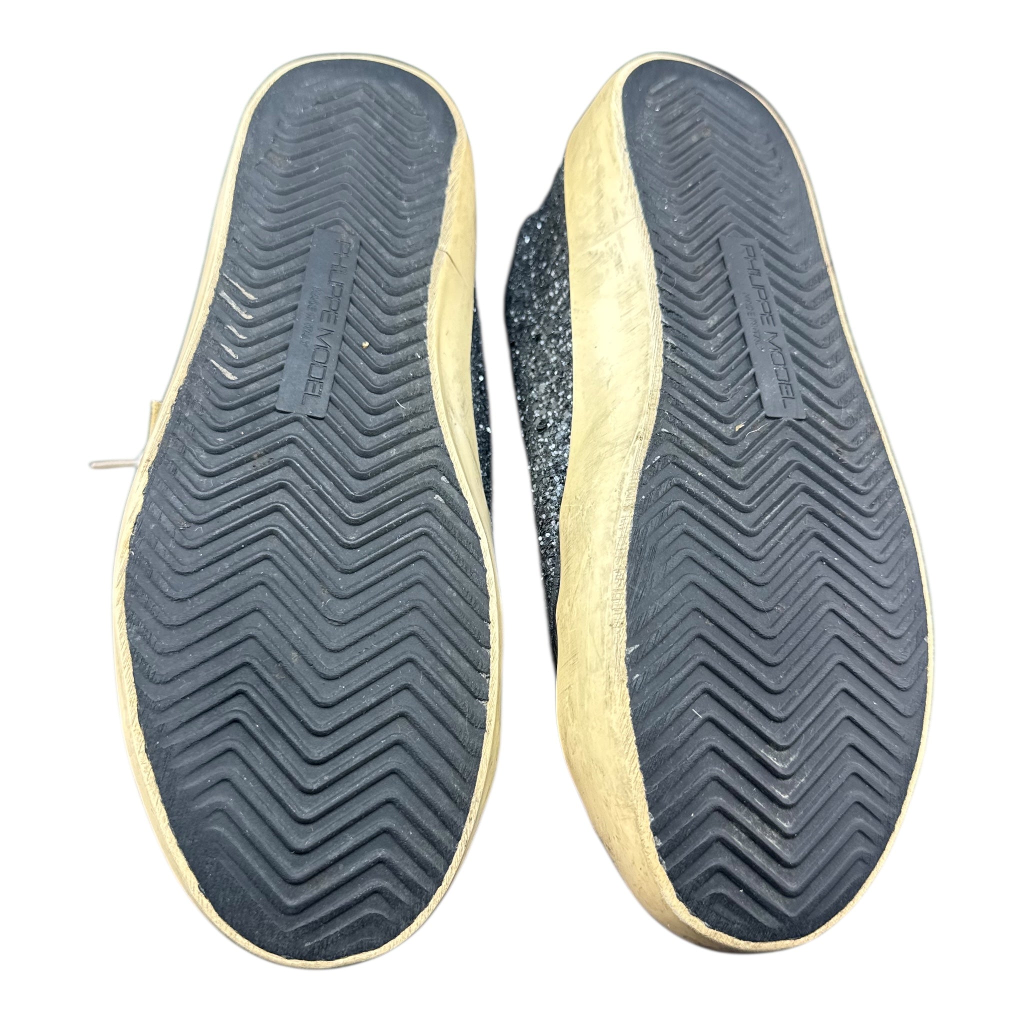 Philipe Model (37EU)